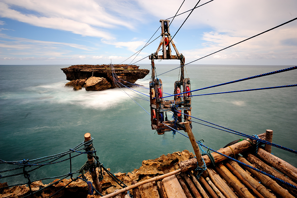 'Cable Cart' at Timang Beach | Photo Credit:&nbsp;M Reza Faisal
