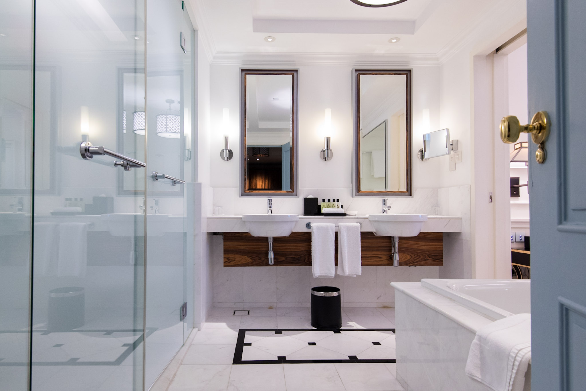 Hotel Review: InterContinental Singapore (Heritage Suite)