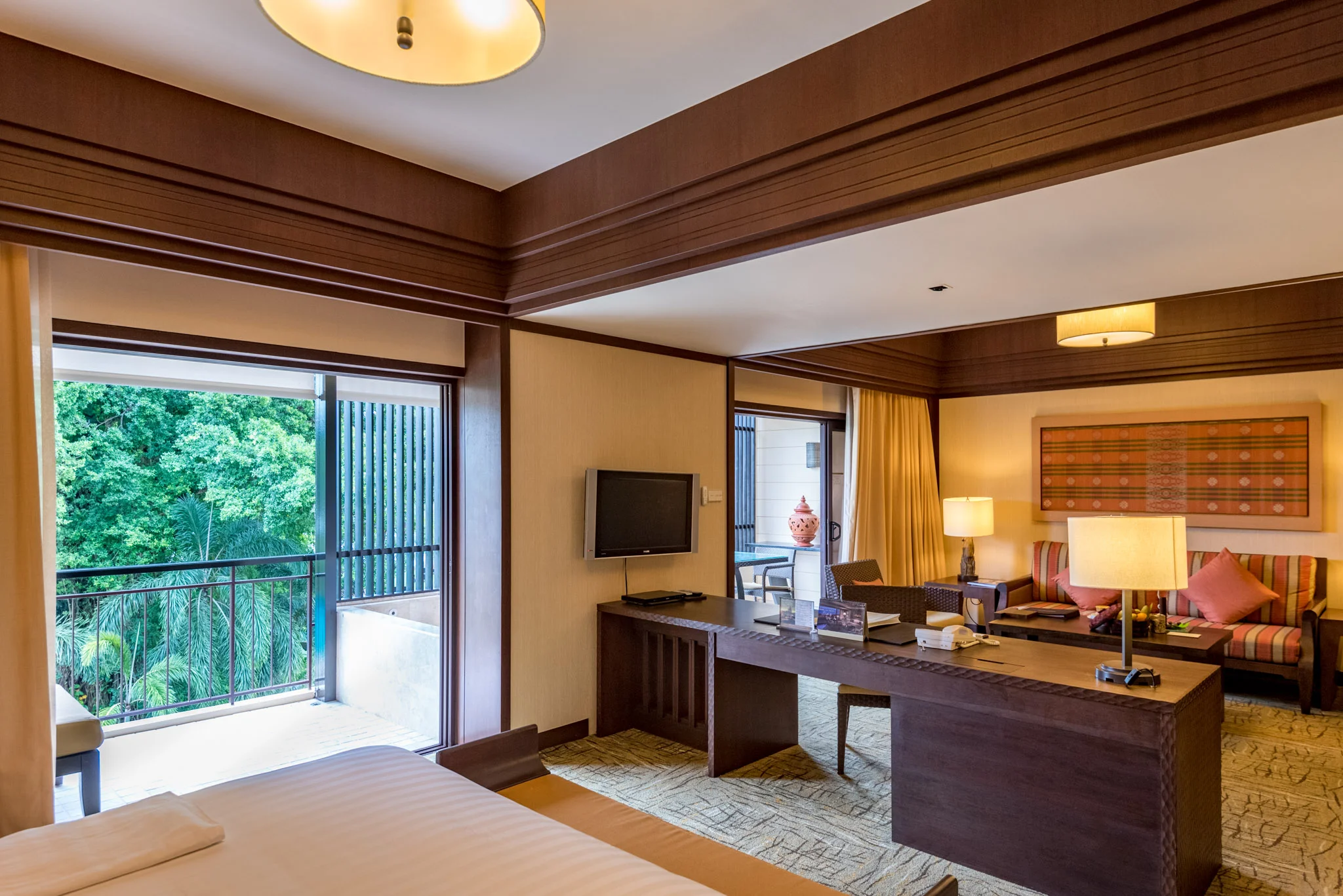Bedroom - Rasa Premier Room Rasa Wing - Shangri-La's Rasa Sayang Resort & Spa, Penang
