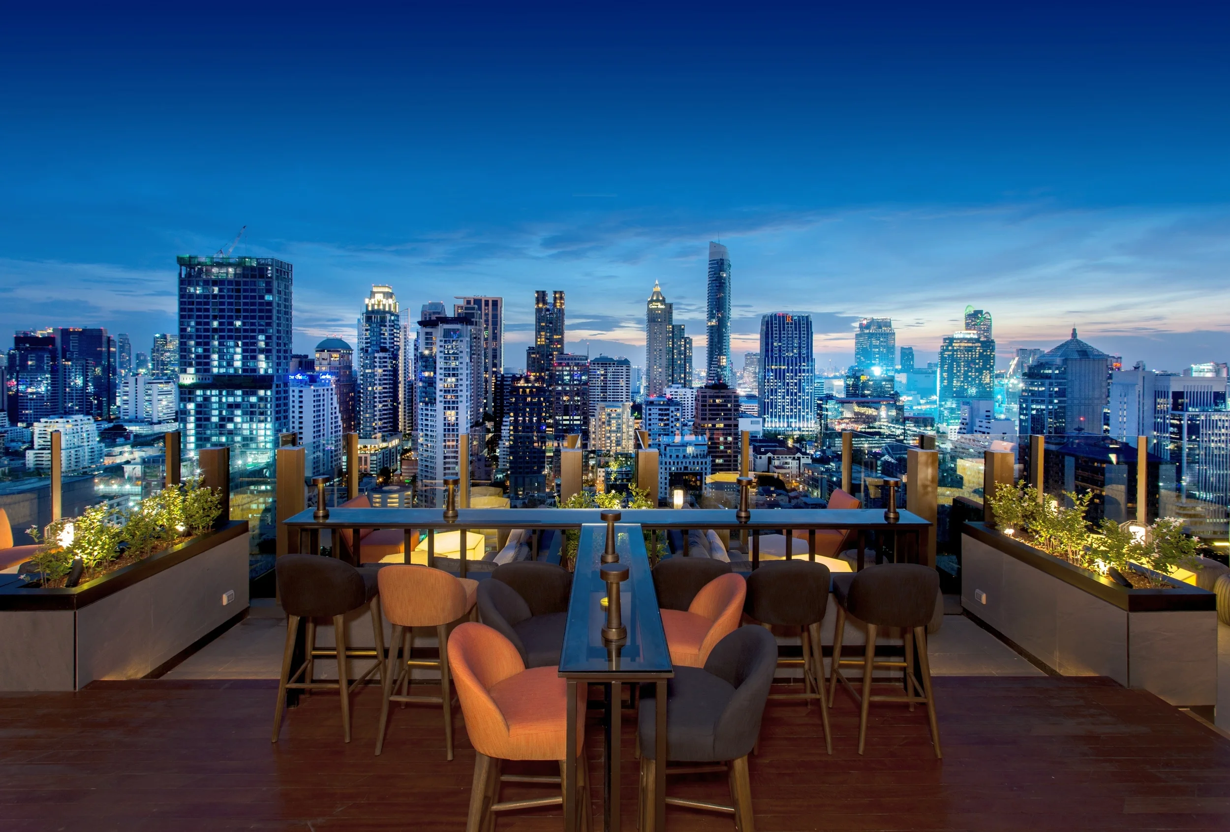 What to Do During Business Travel Downtime in Bangkok? 