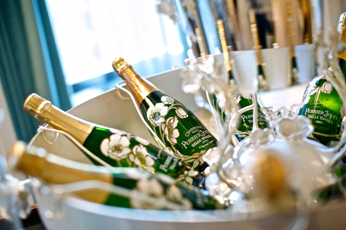 Ash & Elm (InterContinental Singapore) Turns One with Anniversary Dining Deals