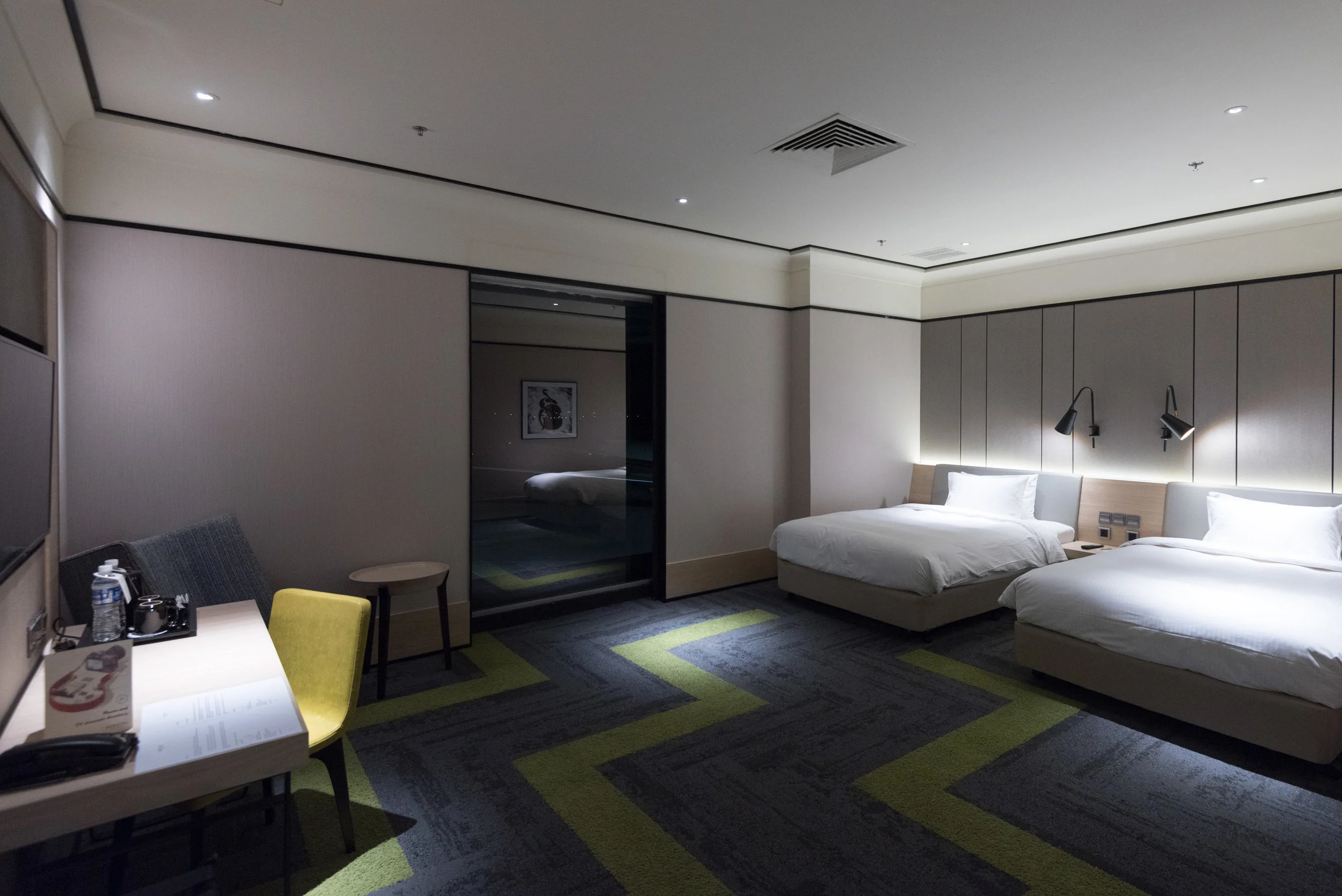 M Room (Twin) Aerotel Singapore - Changi Airport, Singapore