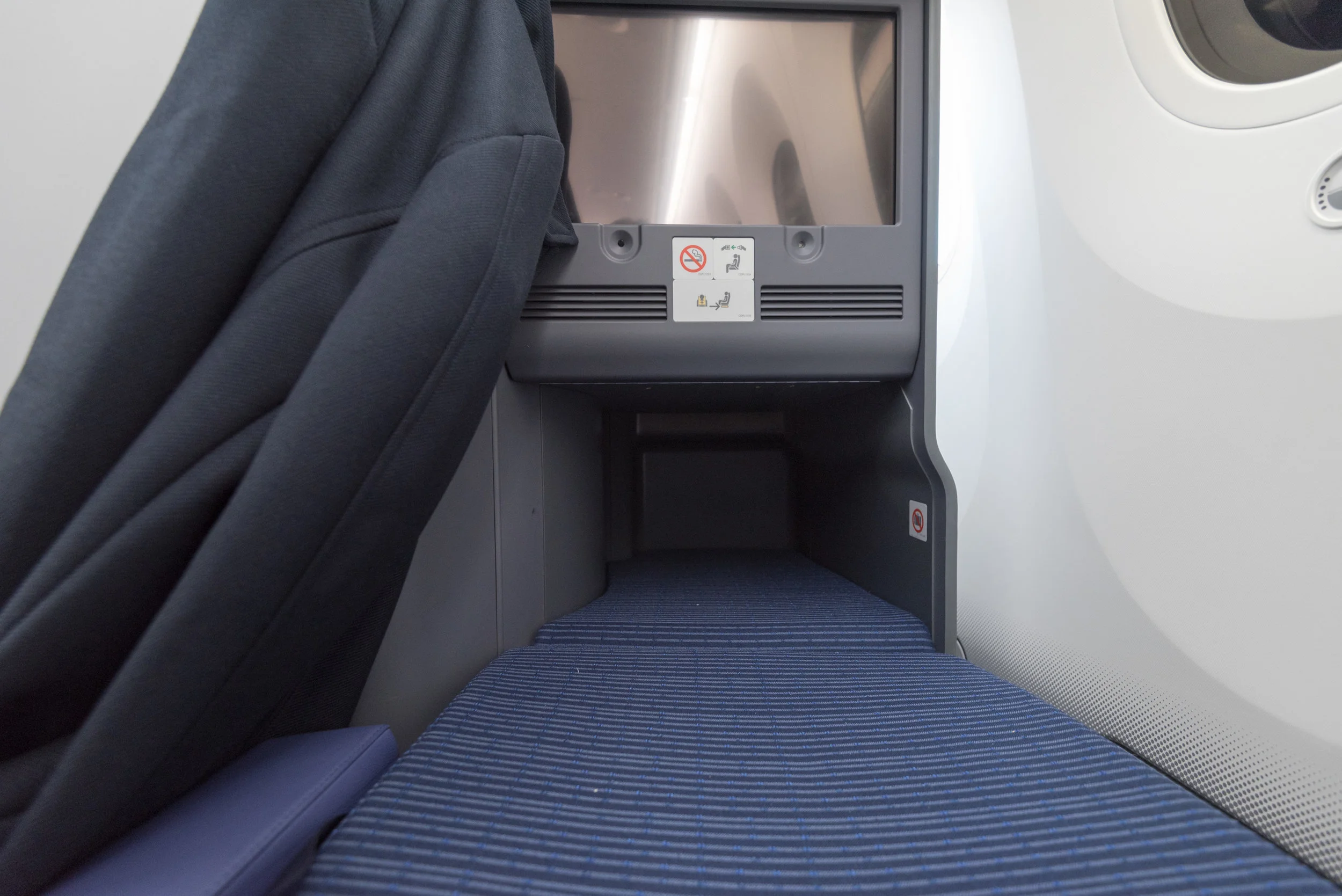 Flatbed ANA Business Class 787-900 - NH859 (HND-HKG)