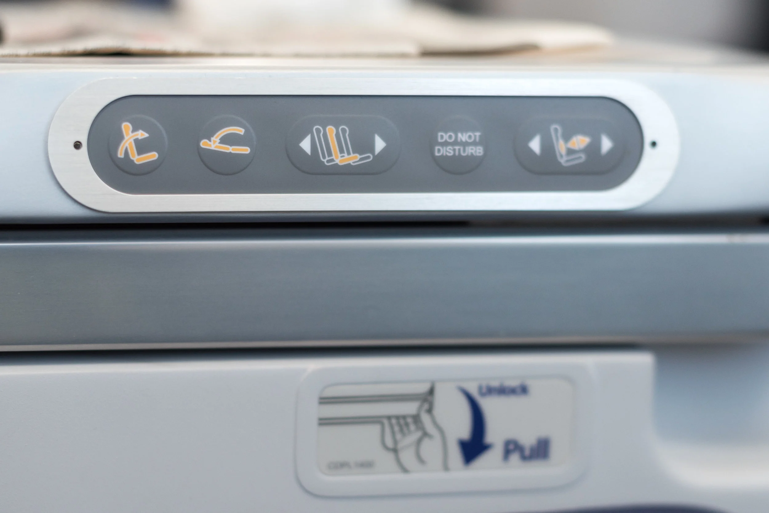 Seat Control Buttons ANA Business Class 787-900 - NH859 (HND-HKG)