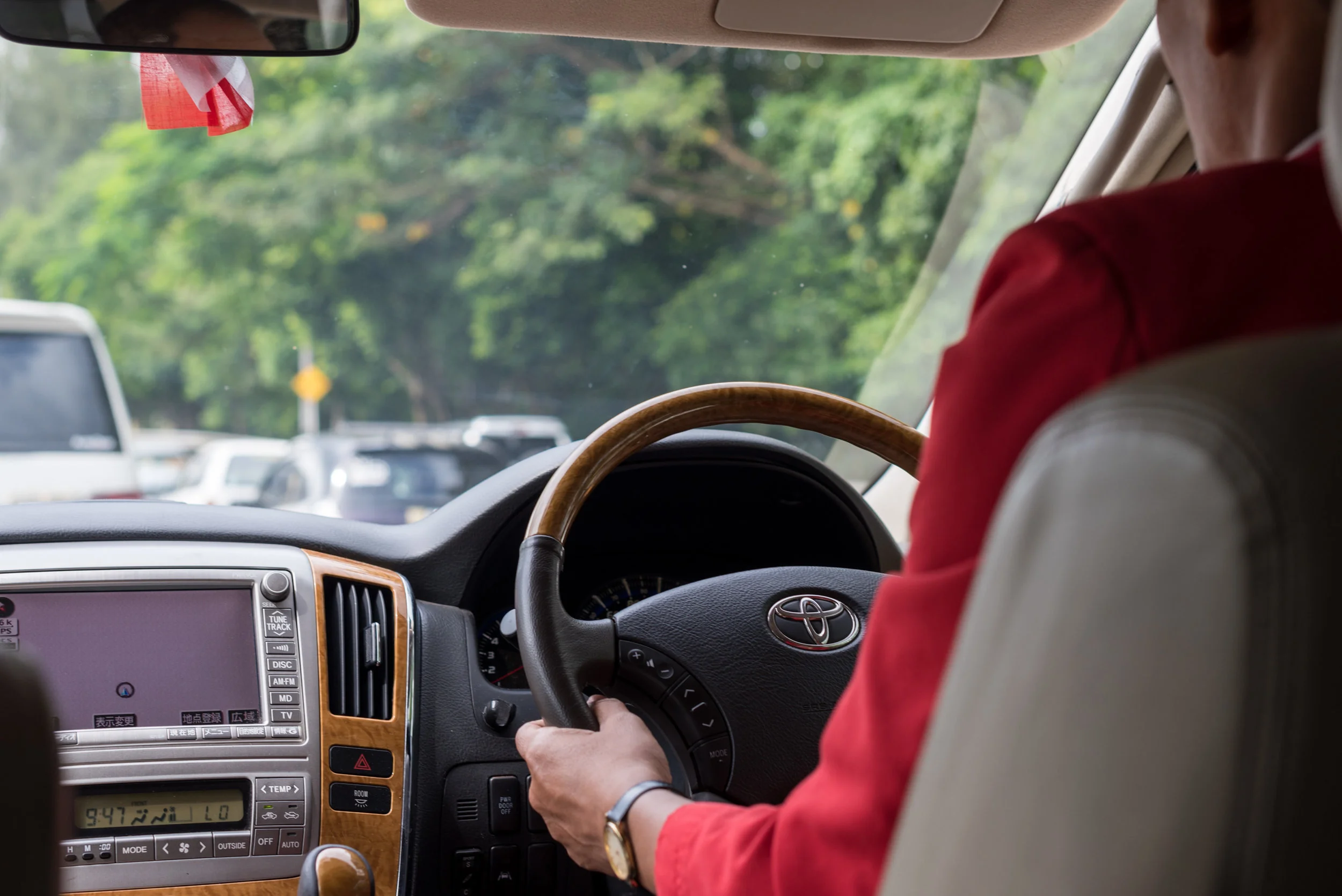 Airport Limousine Transfer Sule Shangri-La, Yangon