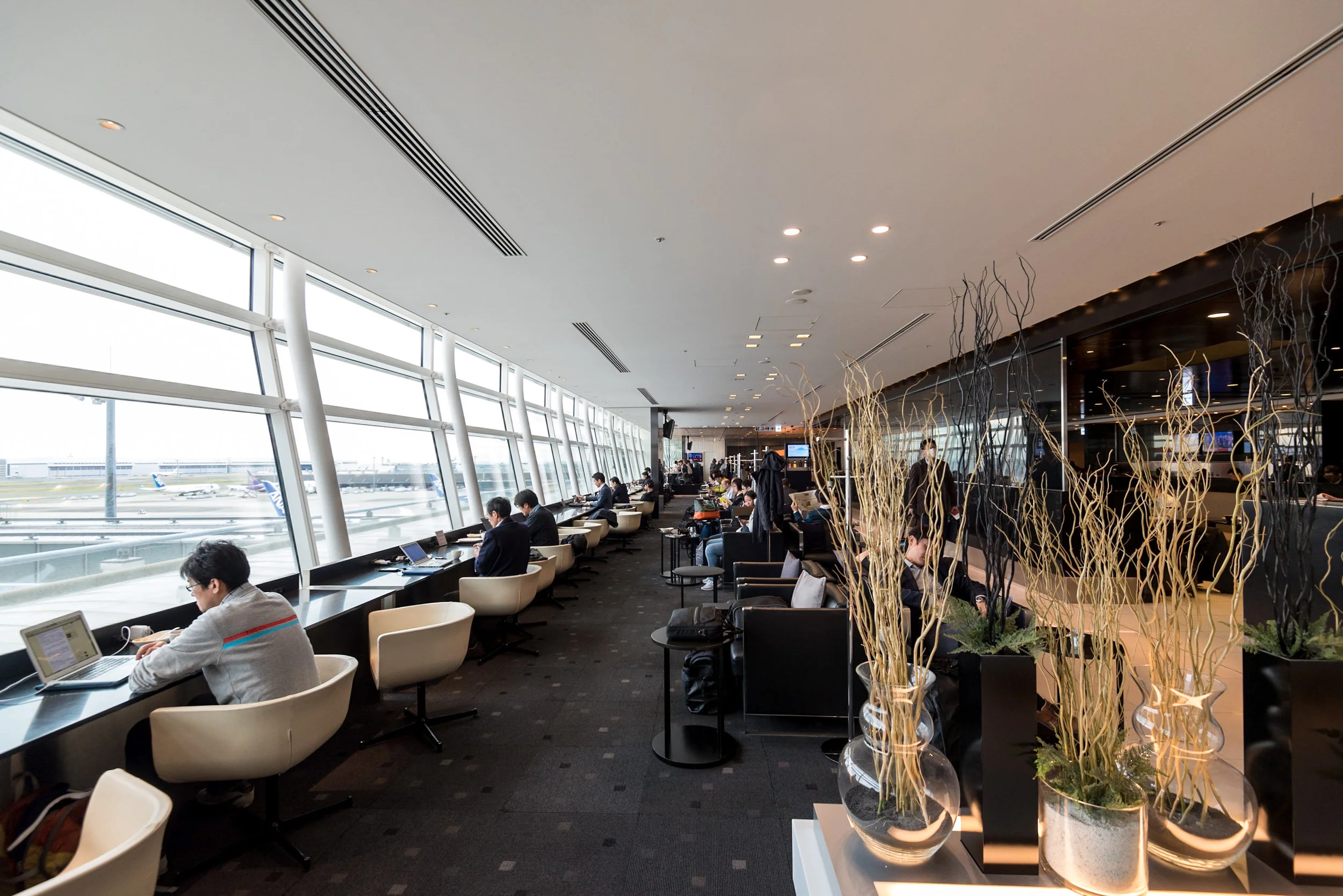 Lounge Review: ANA Lounge (Haneda Airport International Terminal)