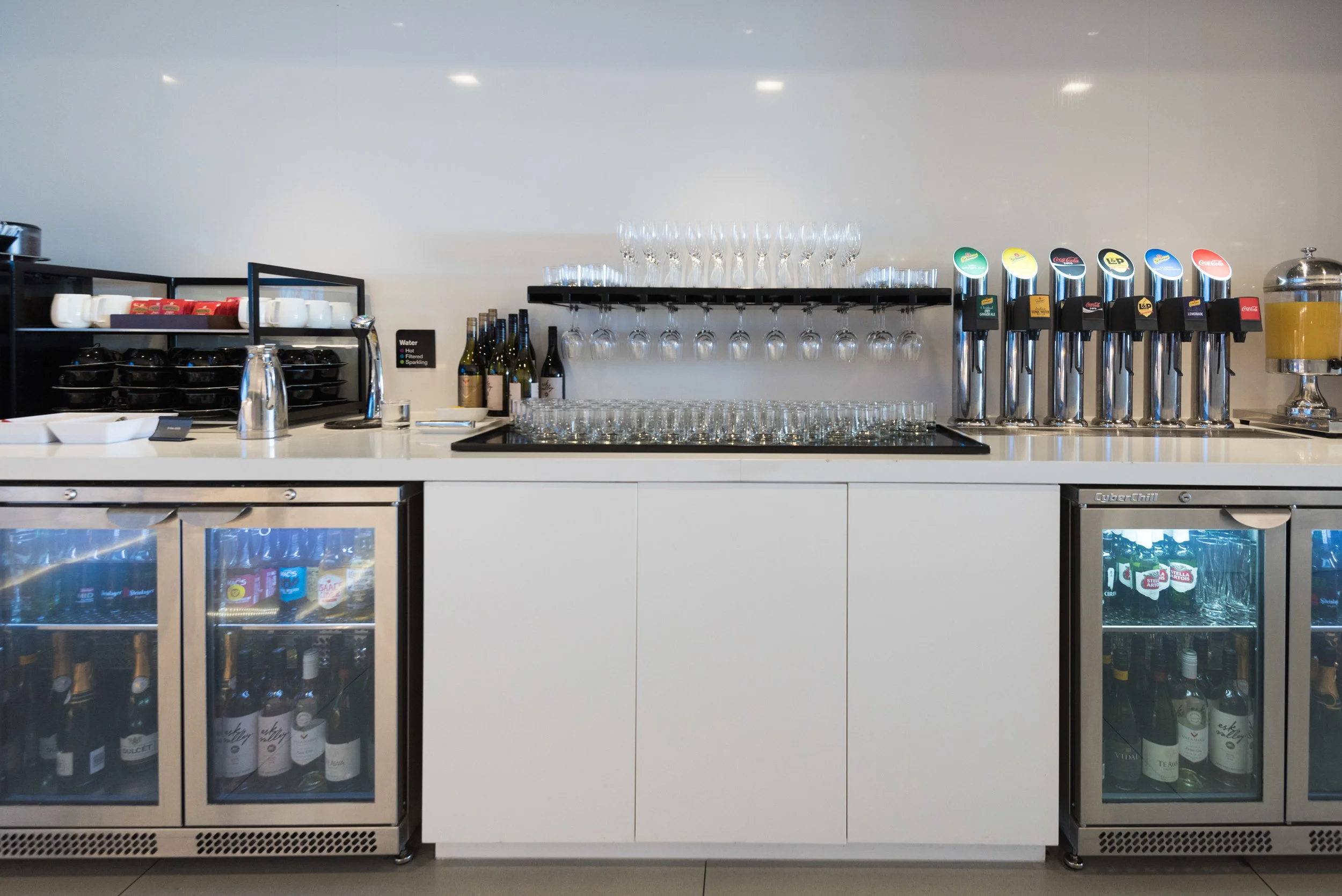 Drink Selection Air New Zealand Auckland International Lounge (New Zealand)
