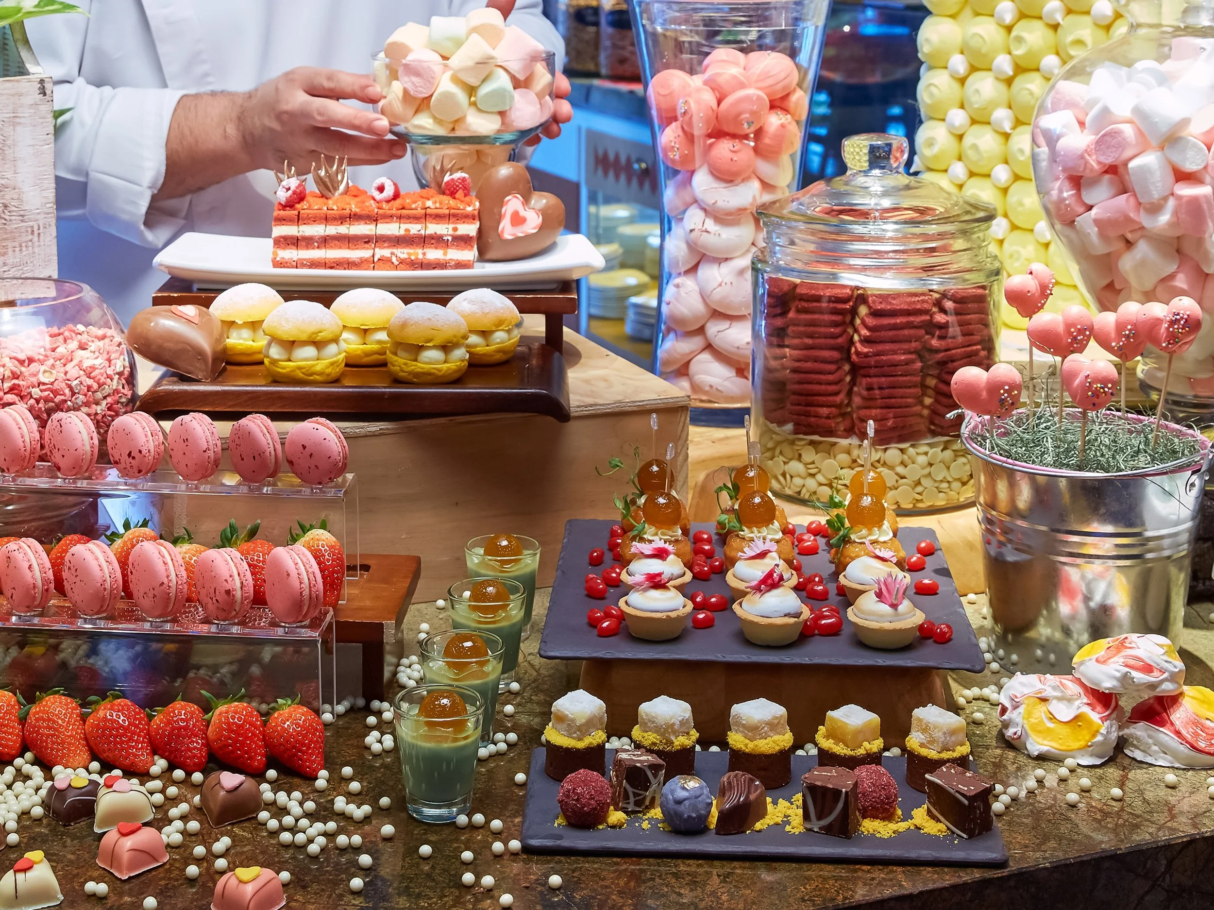 Celebrate Valentine's Day (2017) at Edge (Pan Pacific Singapore)