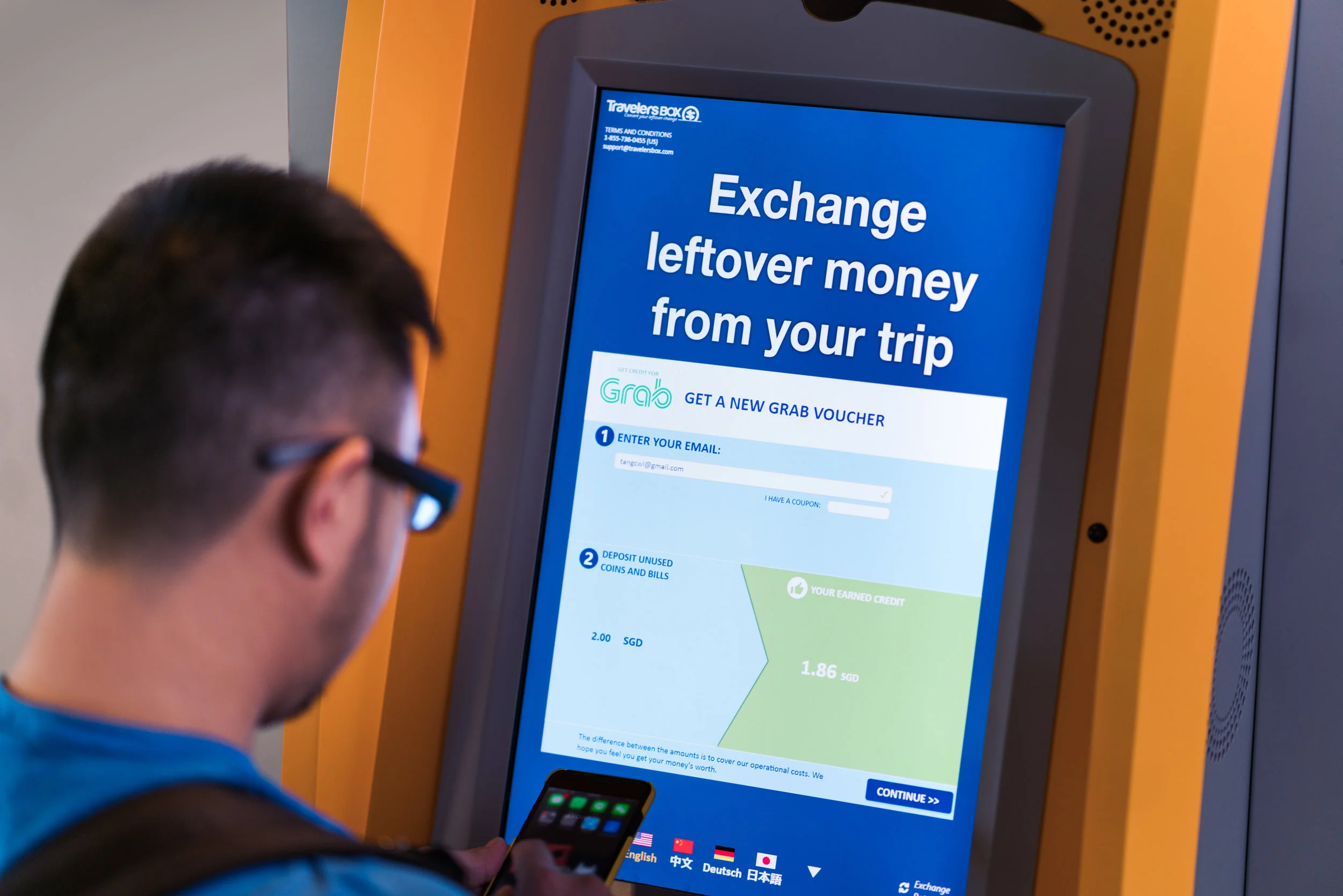 Convert Leftover Currency to Credits with TravelersBox at Changi Airport