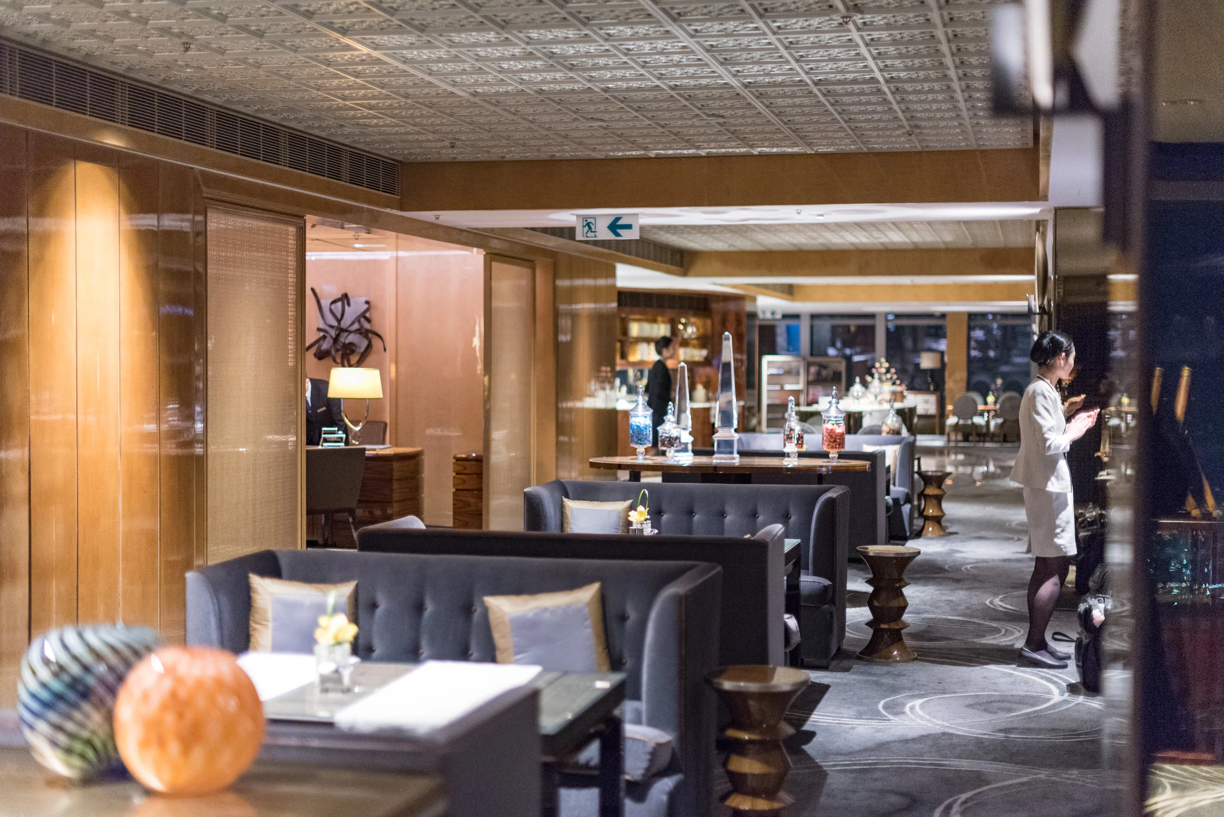 Hotel Review: The Ritz-Carlton, Hong Kong (Club Deluxe Victoria Harbour Room) - World's Highest Hotel