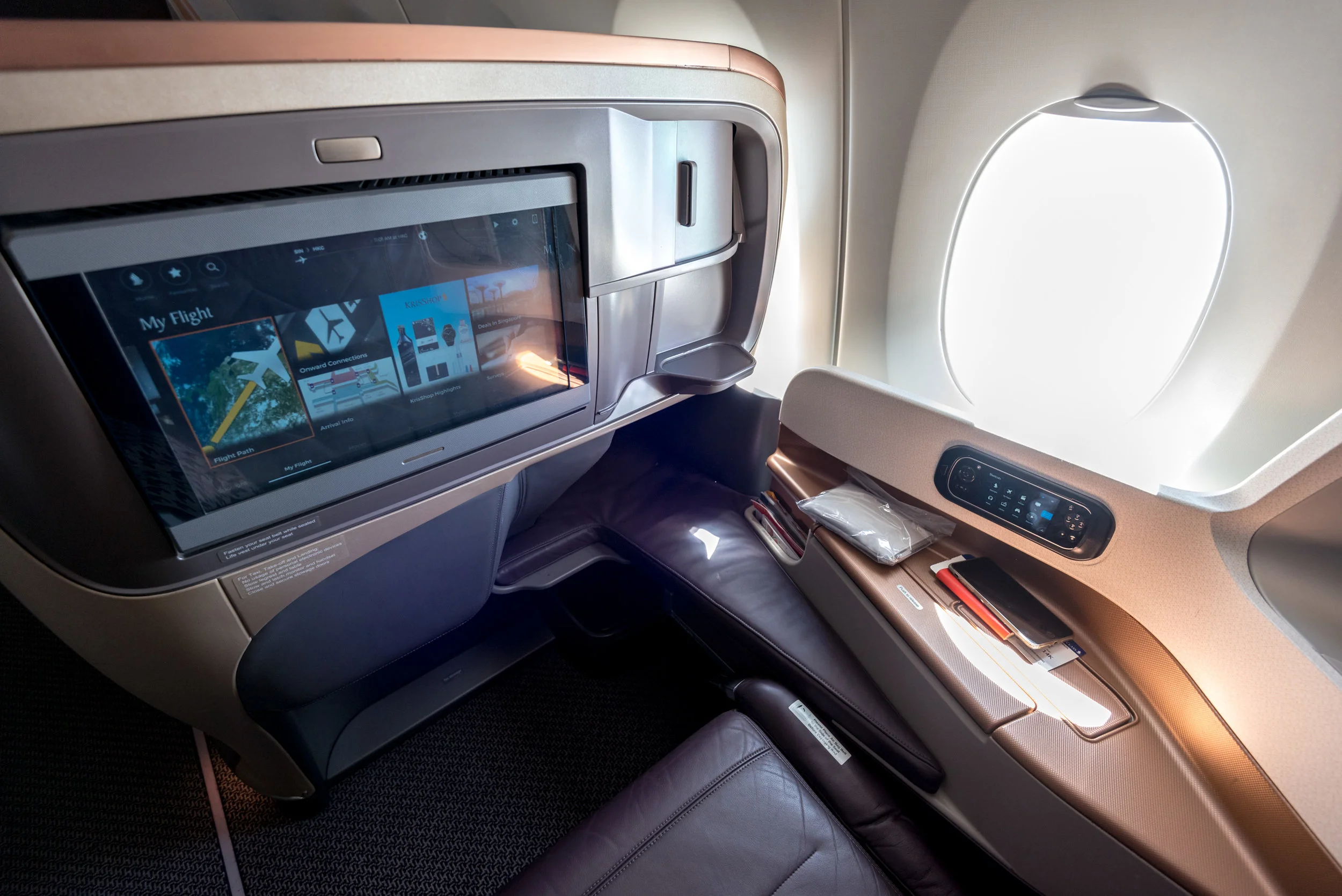 Trip Report: Singapore Airlines Business Class A350-900 - SIN to HKG (Singapore to Hong Kong)