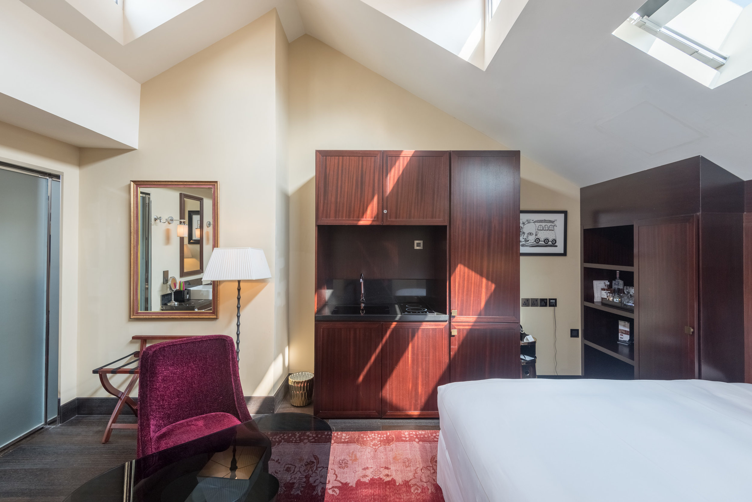 Kitchenette Art Executive Club Suite - The Vagabond Club, A Tribute Portfolio Hotel, Singapore
