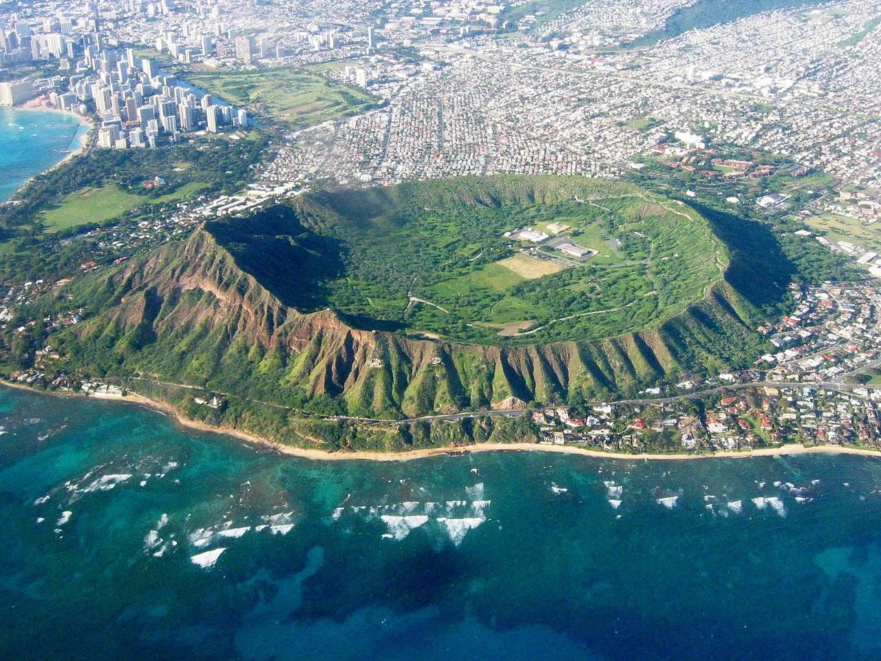 Return Flight to Honolulu from Singapore on Scoot from SGD 555 - Book during 4-8 October 2017