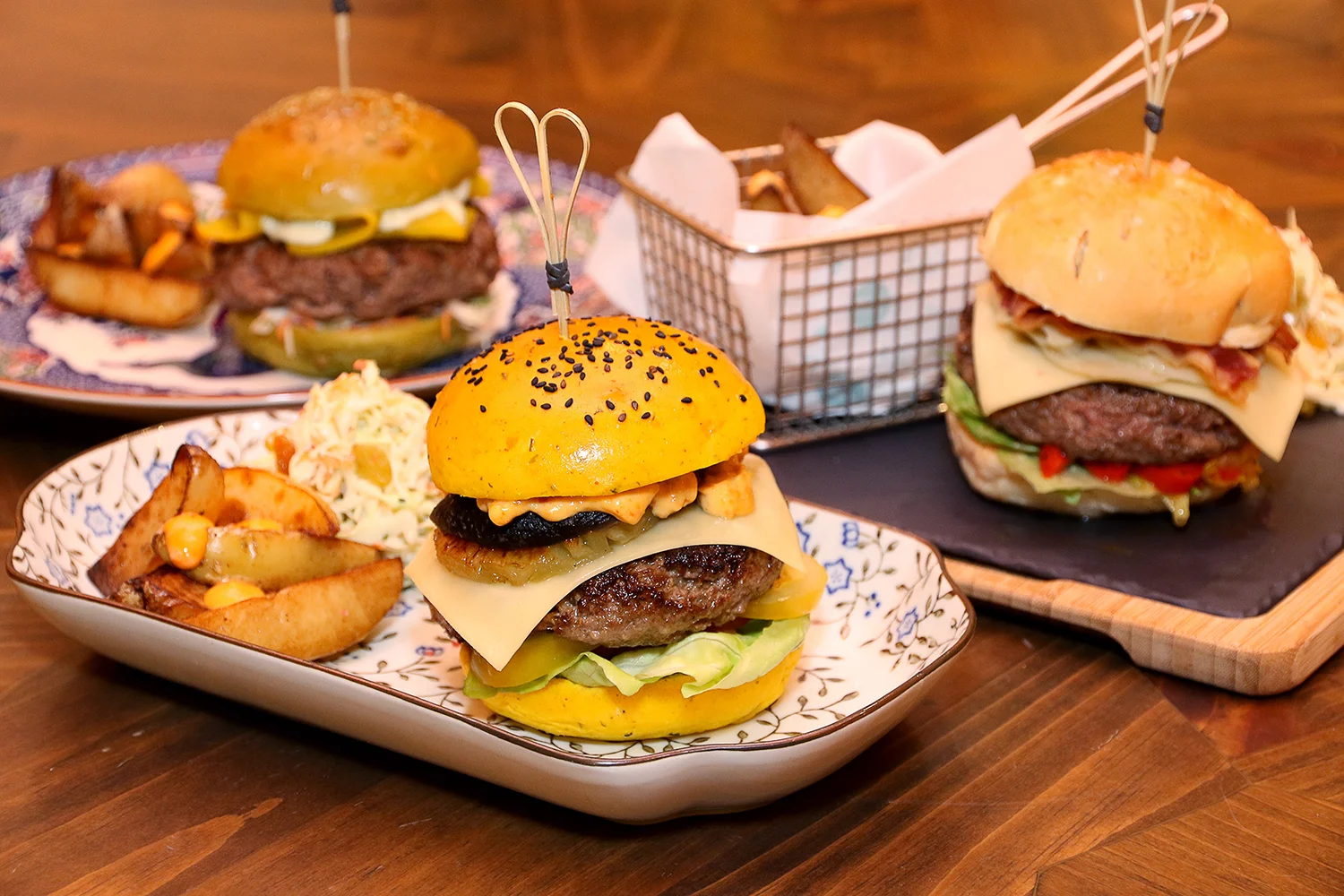 Your Japanese Wagyu Beef Burgers Fix the Pan Pacific Singapore