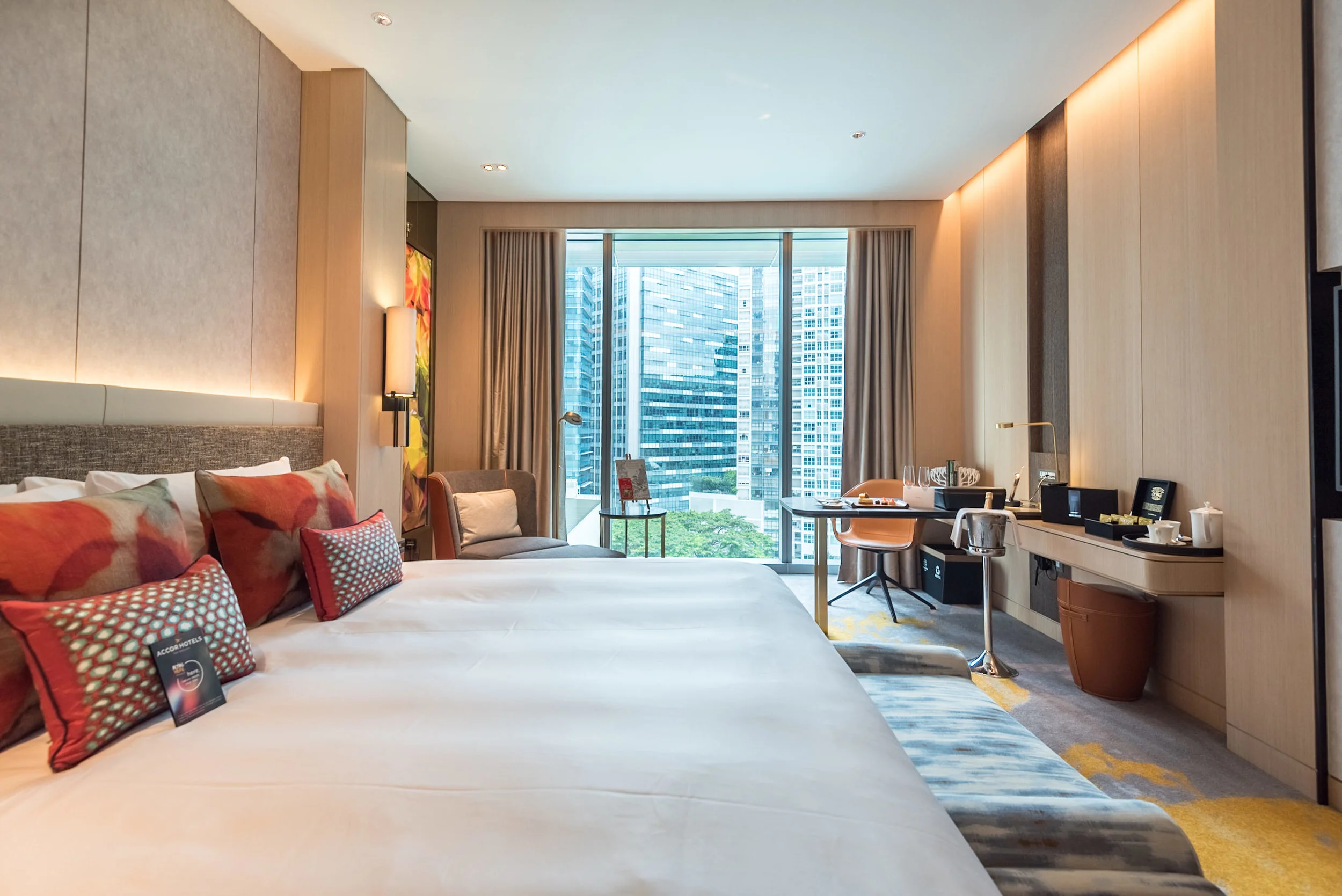 Hotel Review: Sofitel Singapore City Centre (Luxury Room) - Flagship Sofitel Hotel in CBD of Singapore