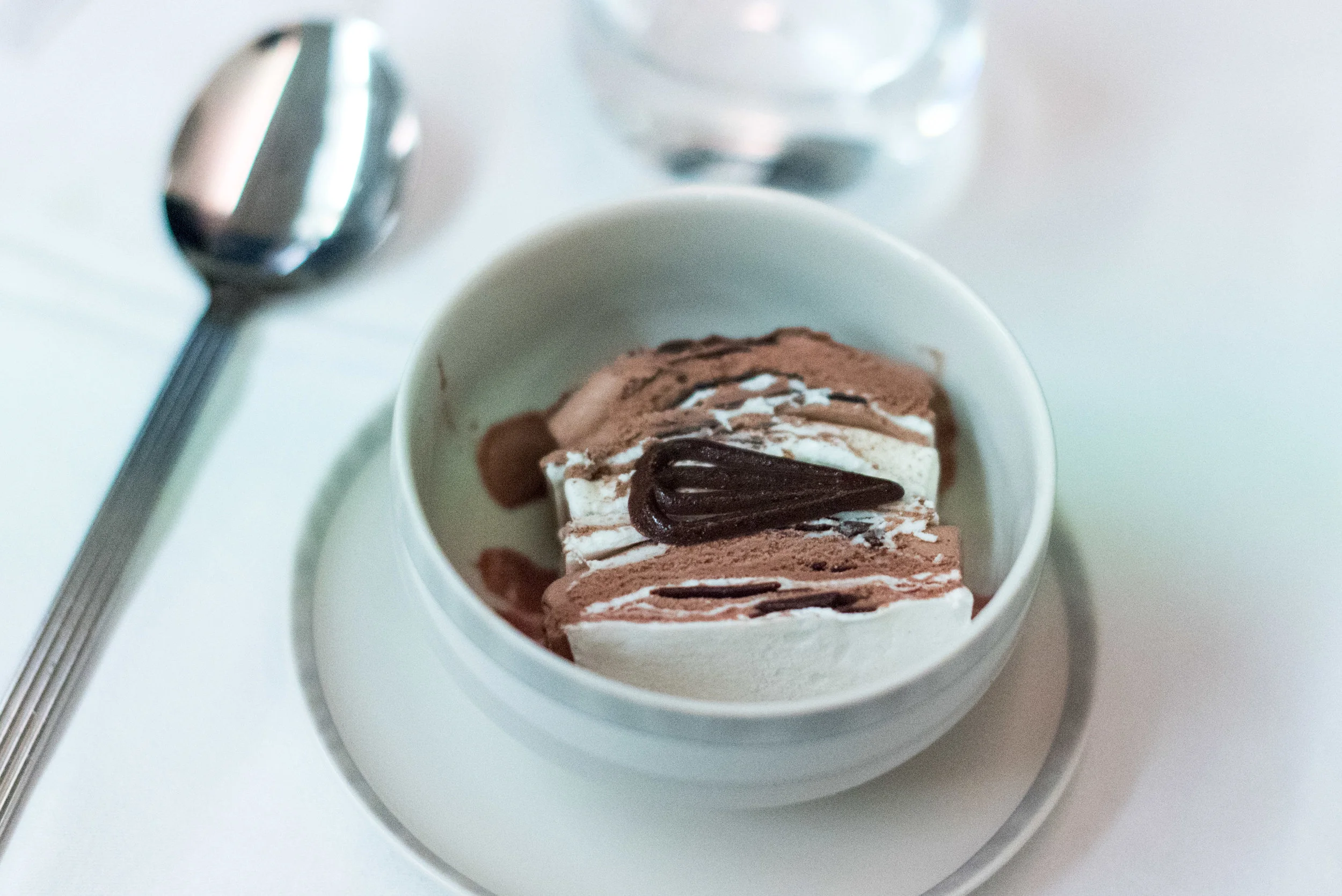 Viennetta Chocolate Ice Cream- Dinner Service Singapore Airlines Business Class SQ285 A380-800 - SIN to AKL