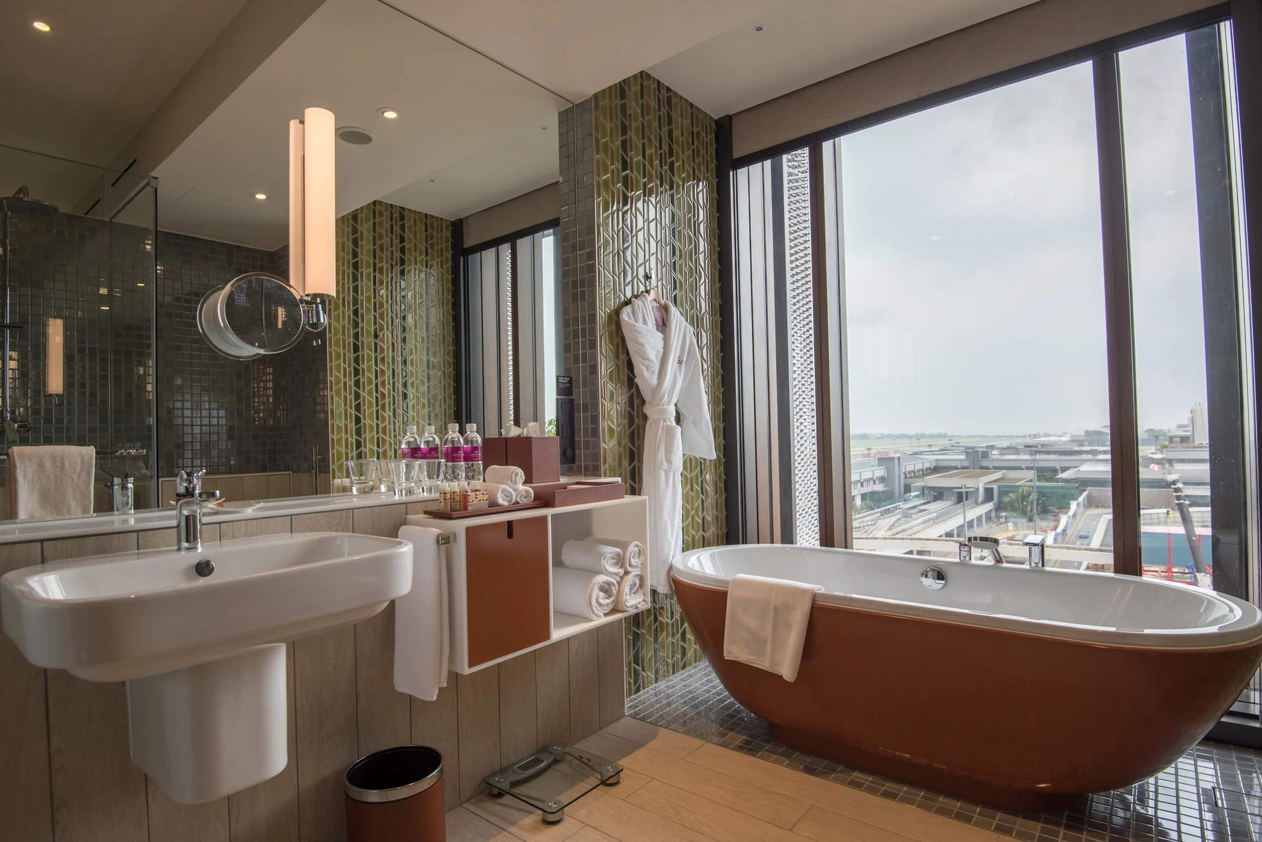 30% off Stays at Crowne Plaza Changi Airport over Easter Long Weekend 2018