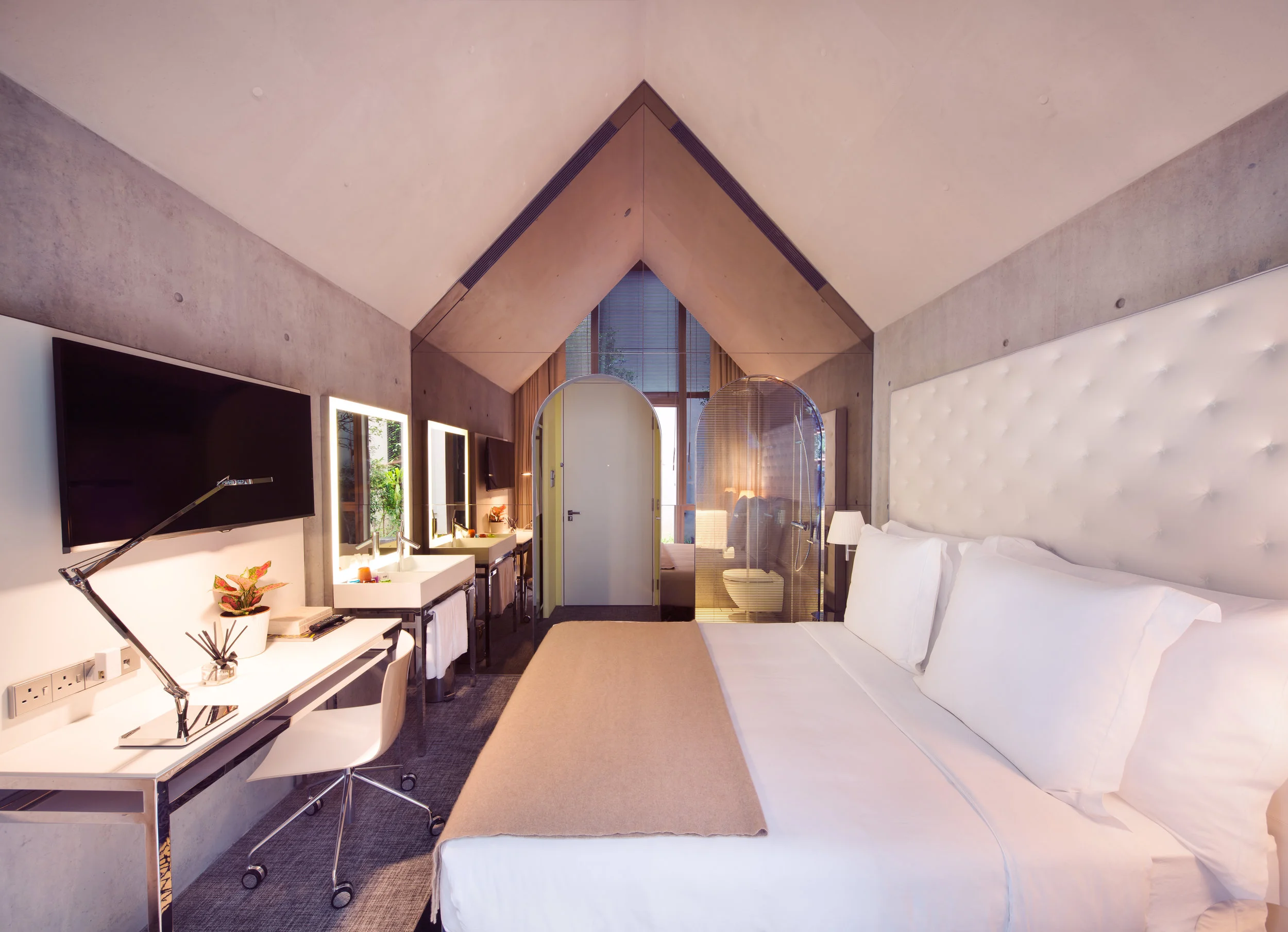 M Social Singapore | Photo Credit: Millennium Hotels and Resorts 