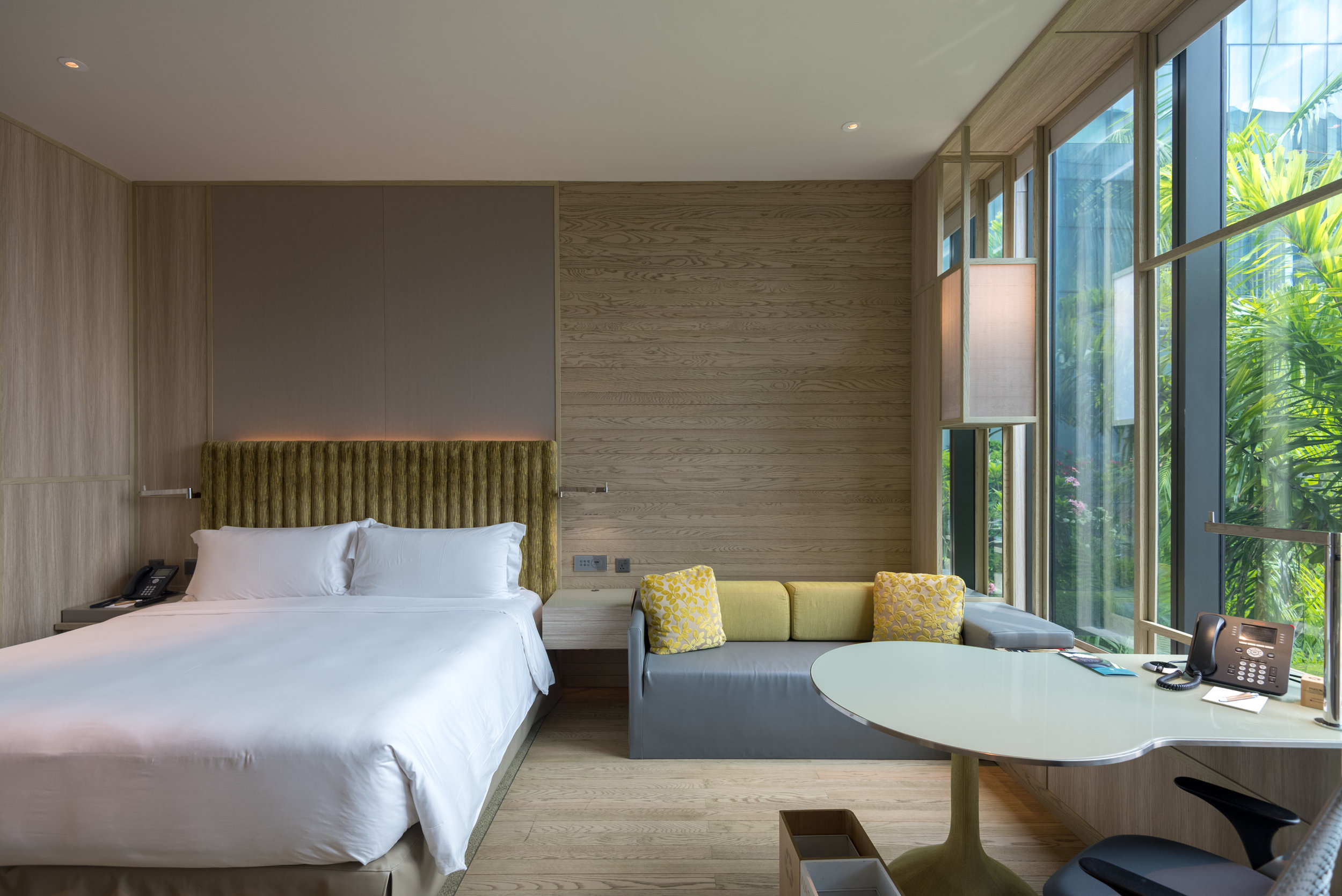 Hotel Review: PARKROYAL on Pickering (Orchid Club Deluxe Room) - Eco-friendly and Sustainable Luxury Hotel