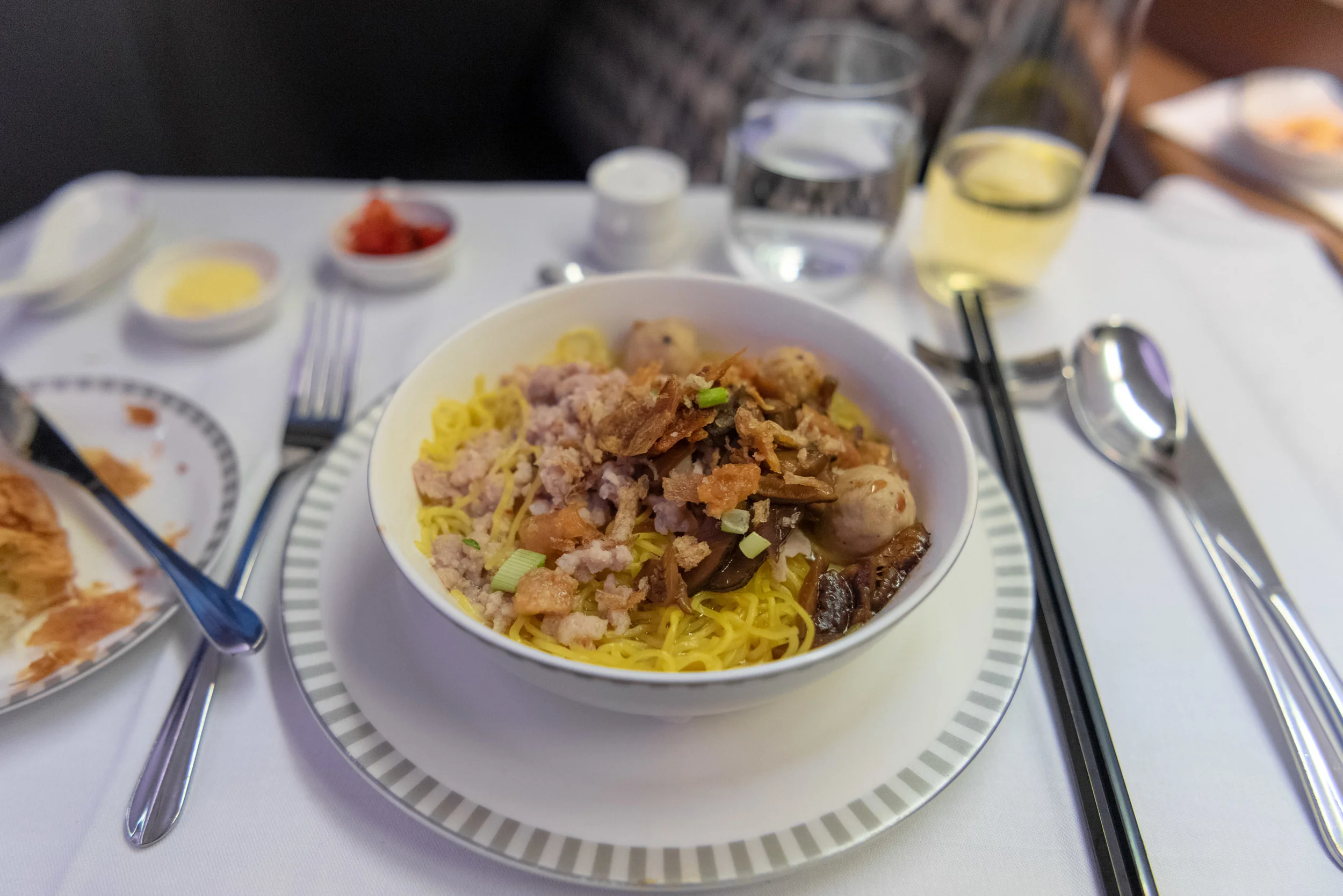 Trip Report: Singapore Airlines Business Class SQ828 777-300ER - SIN to ...
