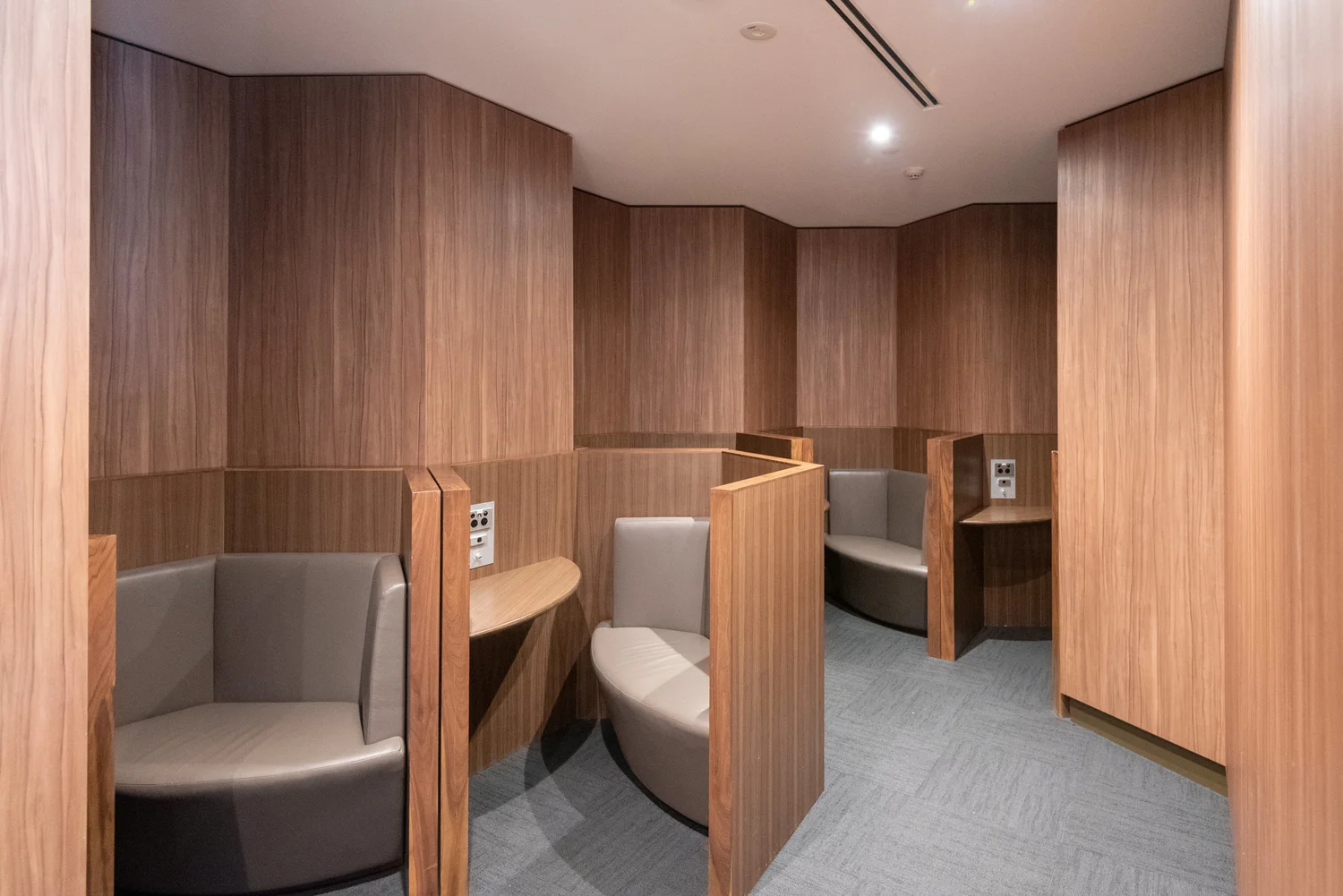 Lounge Review Plaza Premium Lounge Melbourne Airport (MEL) — The