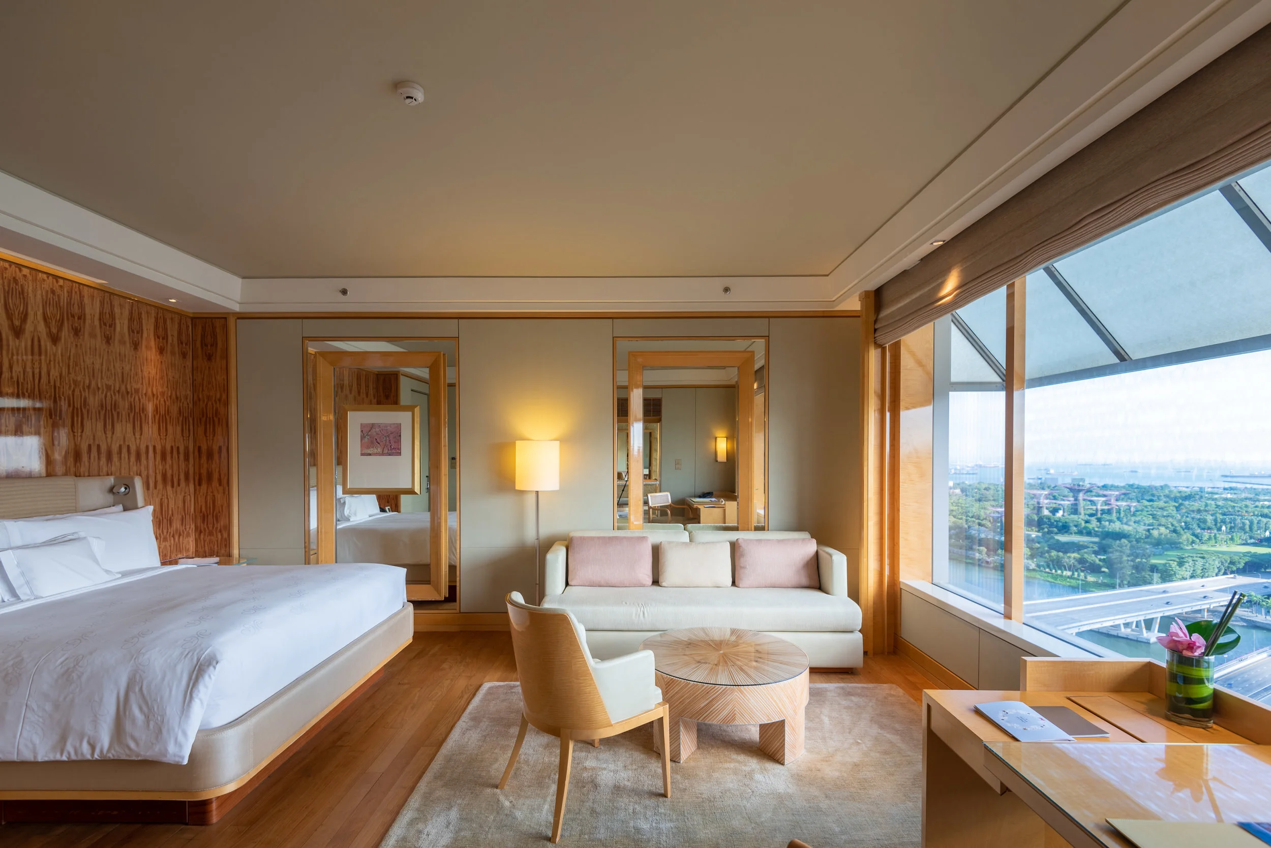The Canvas of Views Room Package at The Ritz-Carlton, Millenia Singapore - Club Deluxe Marina Room