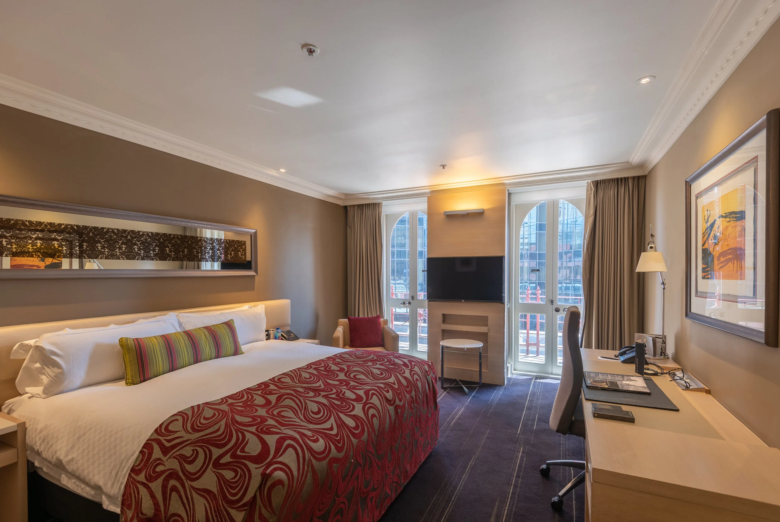 Hotel Review: InterContinental Melbourne The Rialto (King Executive with Club InterContinental Access)