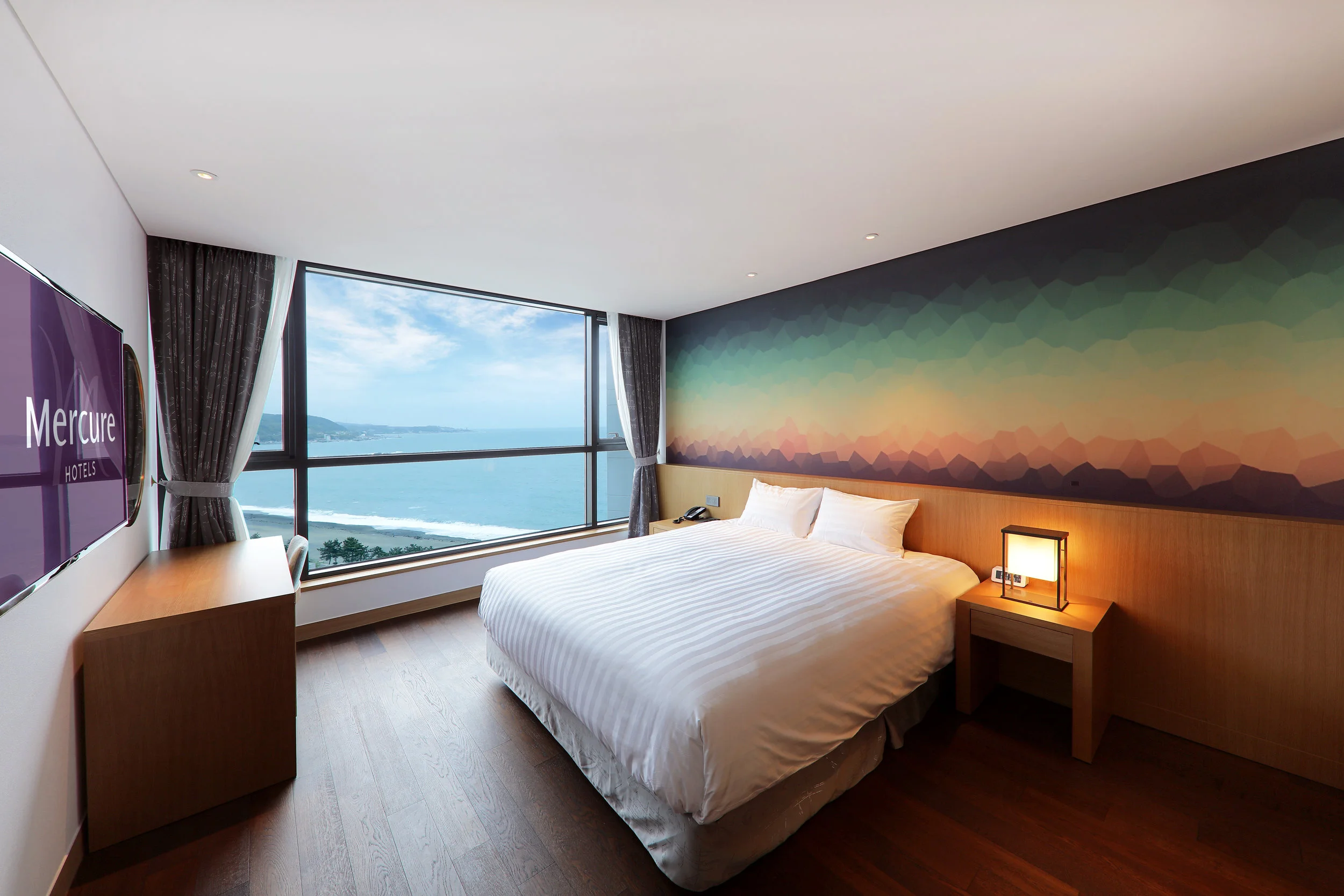 Mercure Ambassador Ulsan is the First Internationally-branded Hotel to Open Along Jeongja Beach in Korea