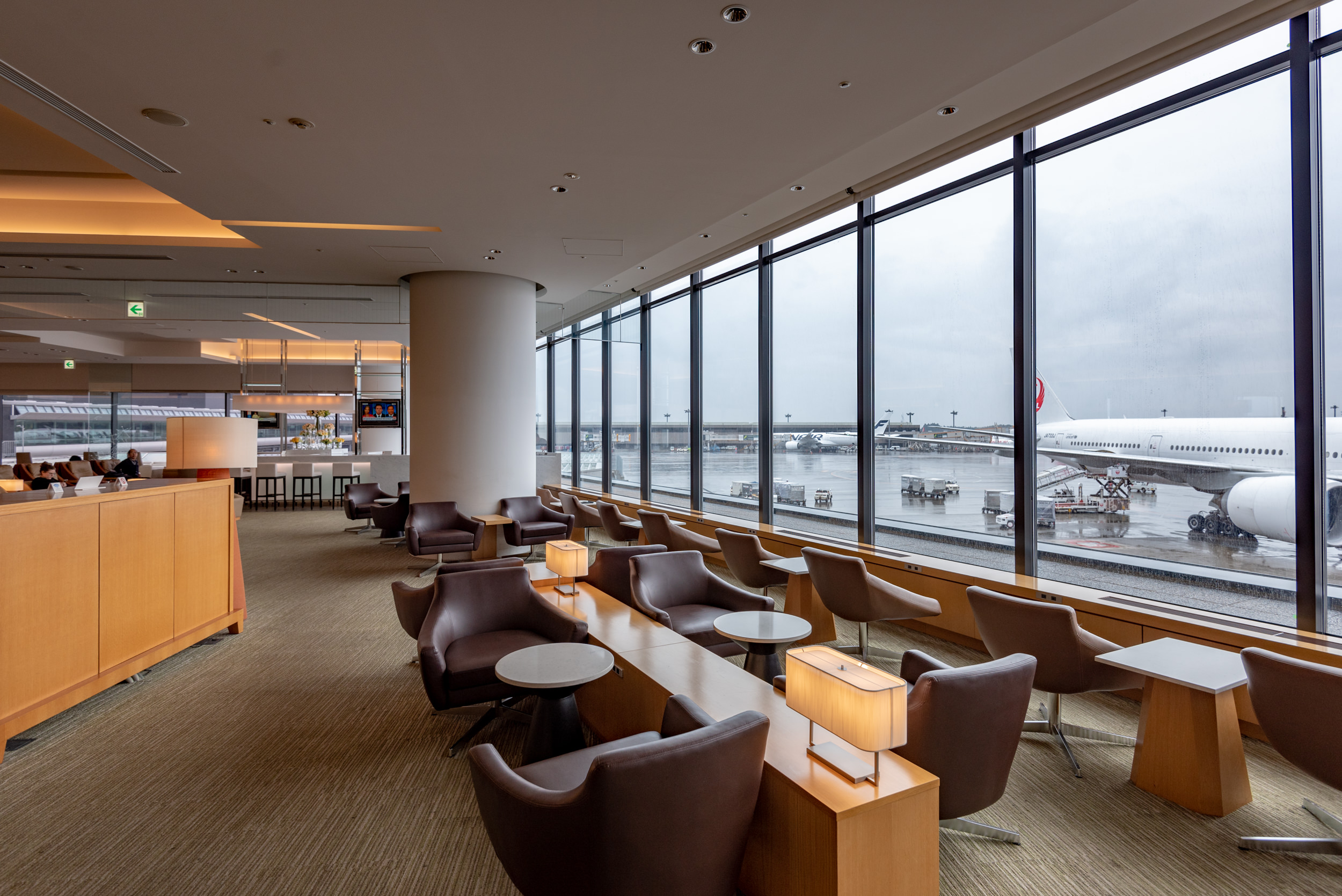 Trip Report: Japan Airlines Business Class JL805 737-800 - NRT to TPE