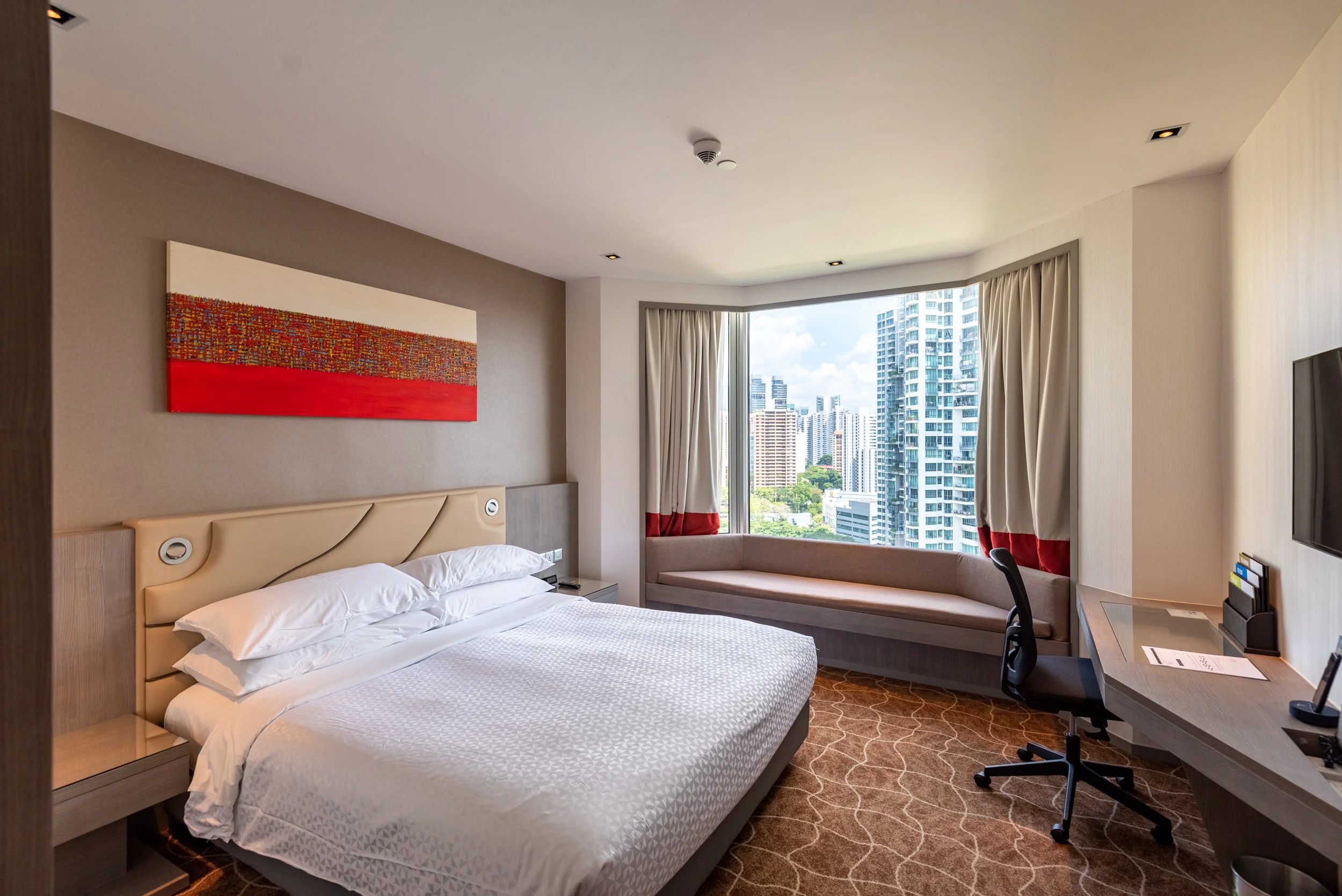 Hotel Review: Four Points by Sheraton Singapore, Riverview (Premium Room) - Cheap Property for Mattress Runs