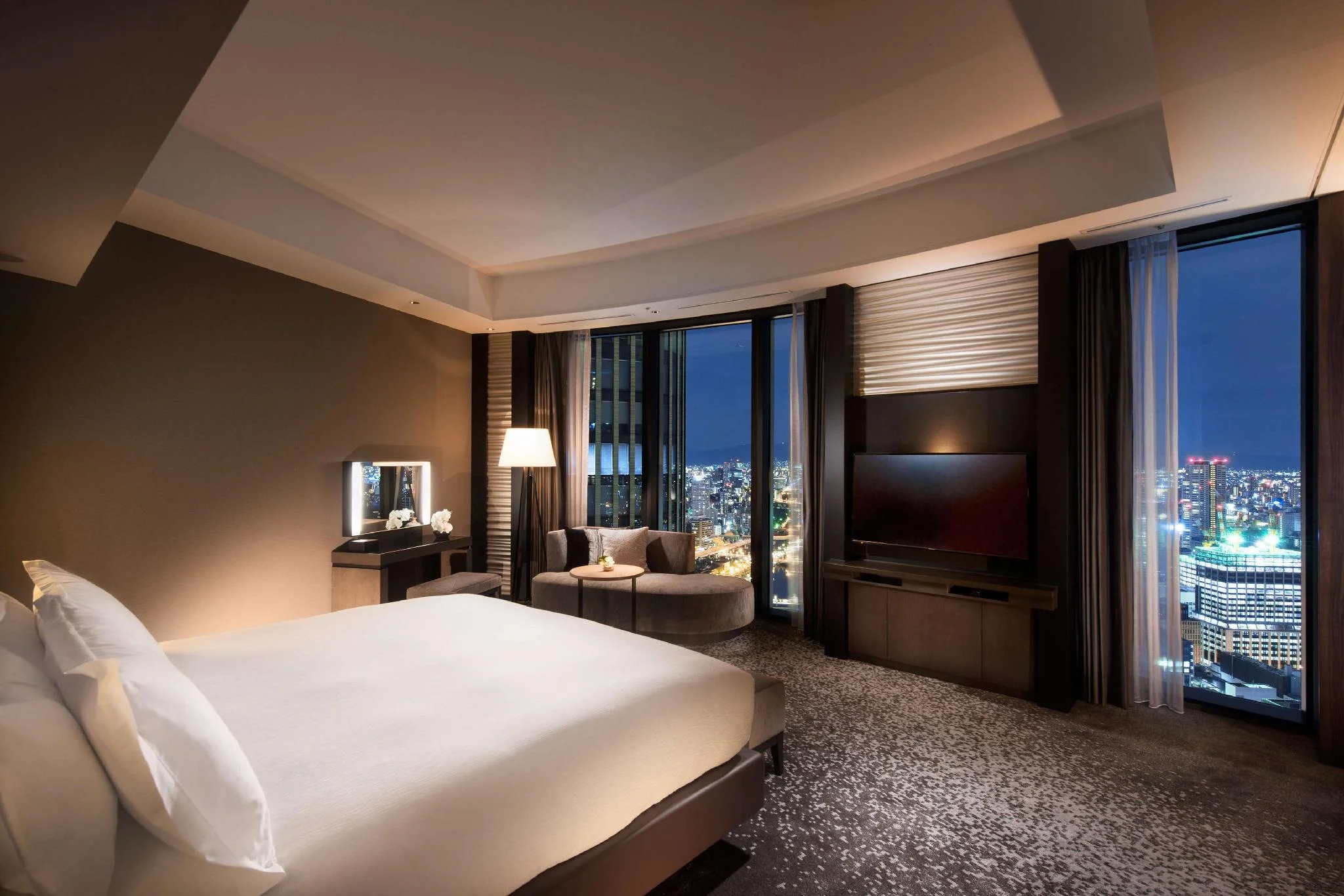 Hilton Honors 40% Off Flash Sale for Japan, Korea and Guam Stays - Book by 27 September 3PM SGT (GMT+8) 