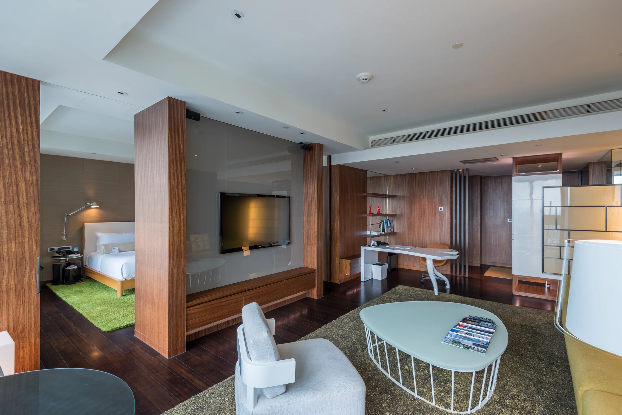 Hotel Review: W Taipei (Marvelous Suite) - Understated Luxury Hotel with Fantastic Location and Bar