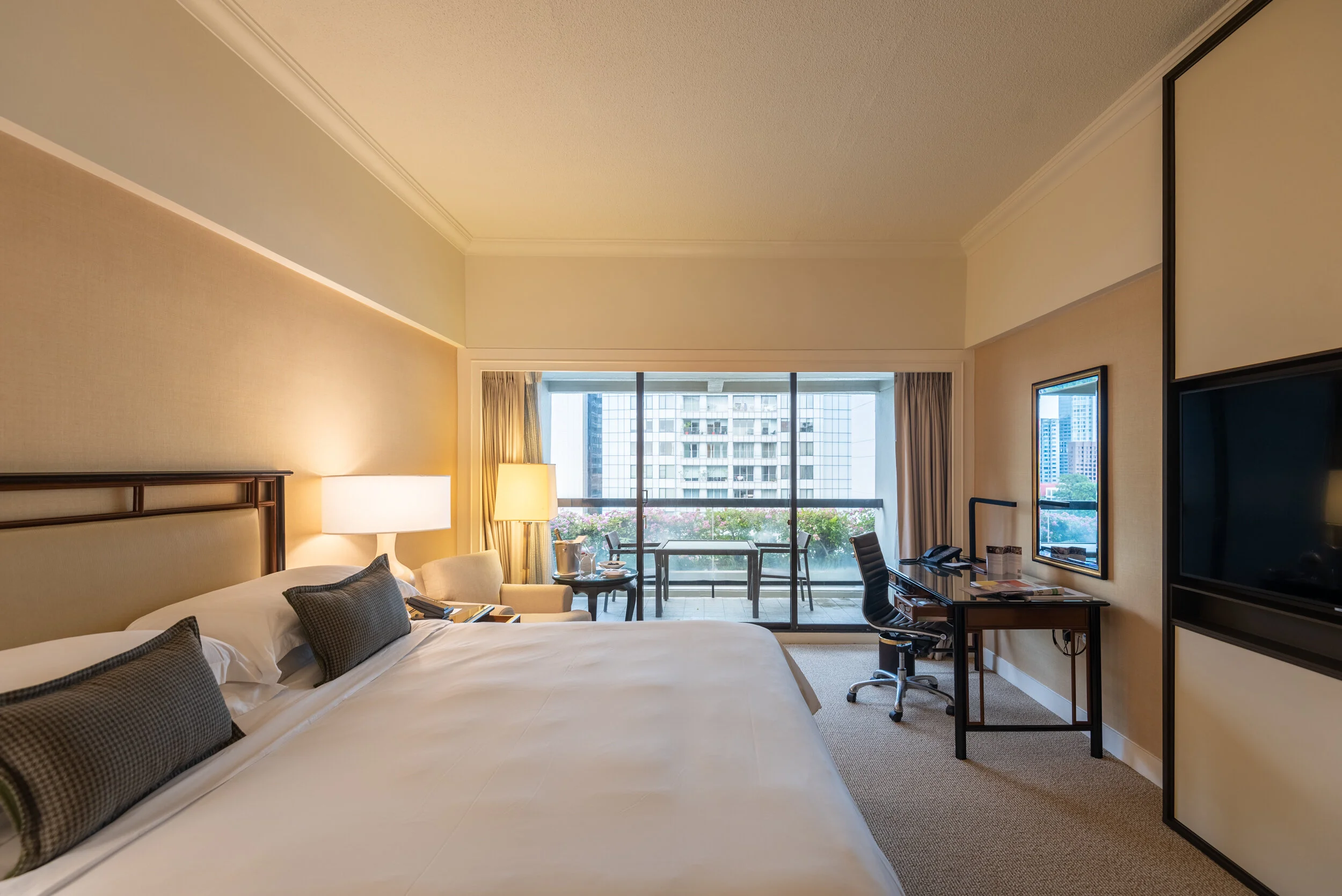 Hotel Review - Regent Singapore (Regent Club Premium Room) - Uplifted Rooms with An Amazing Club Lounge and Benefits