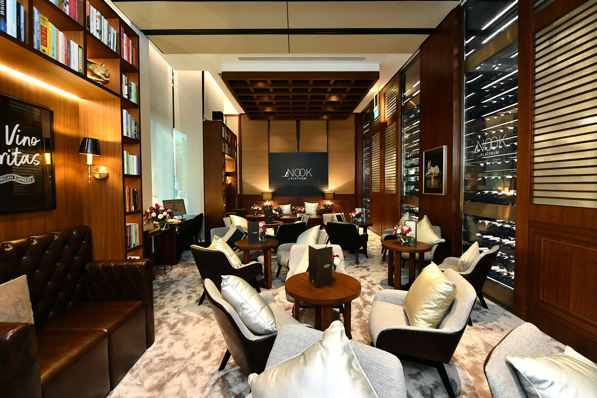 Nook By Platinum At 15 Stamford The Capitol Kempinski Hotel