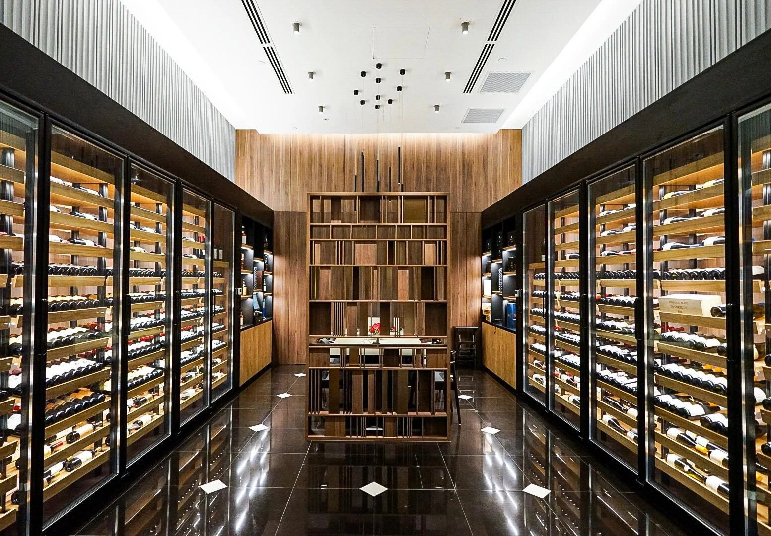 Earn up to 7.81 Miles per Dollar on Wine at Grand Cru, Wine Concierge until 15 July 2020 with American Express Platinum Cards