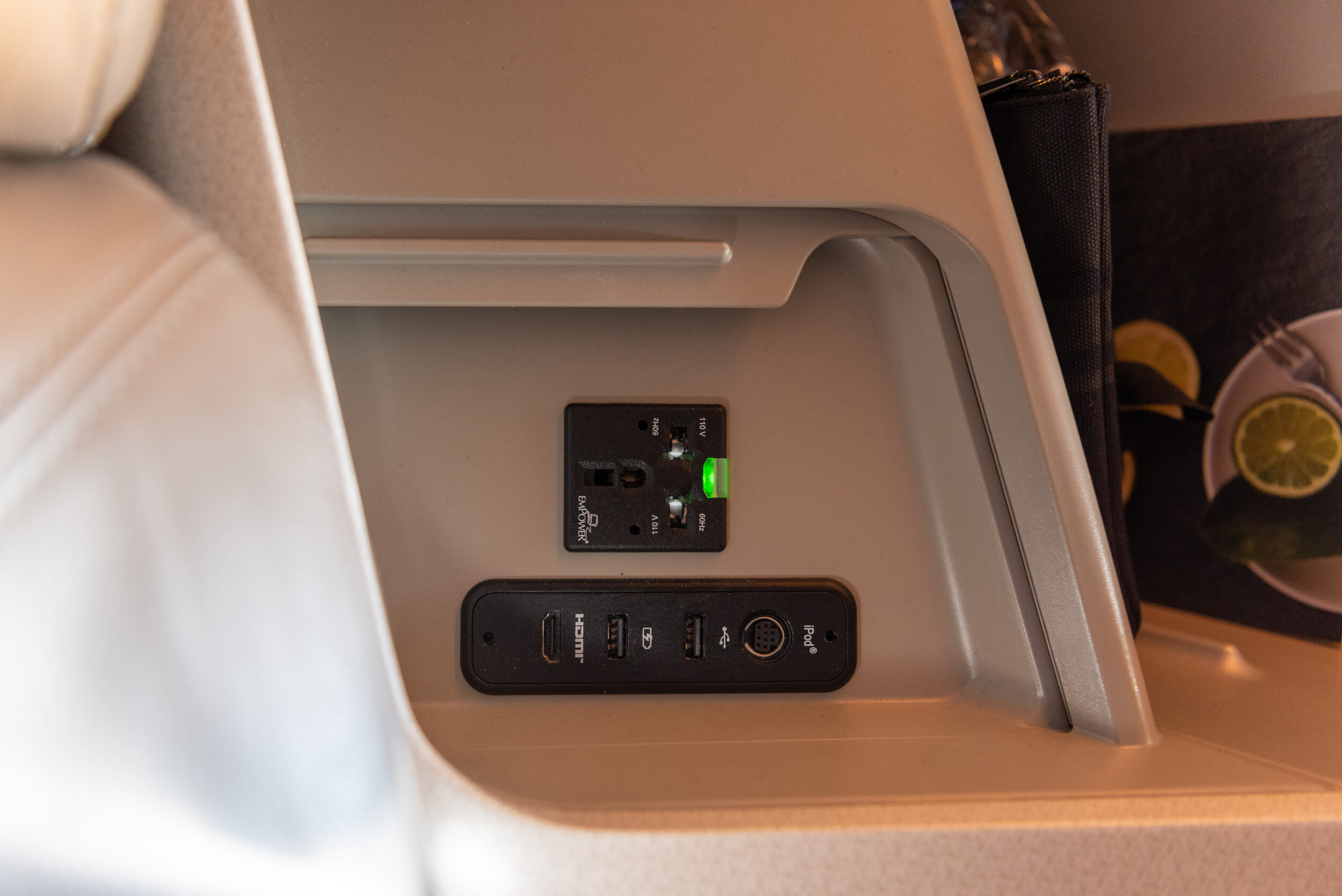 Trip Report Singapore Airlines Business Class SQ285 777300ER SIN to