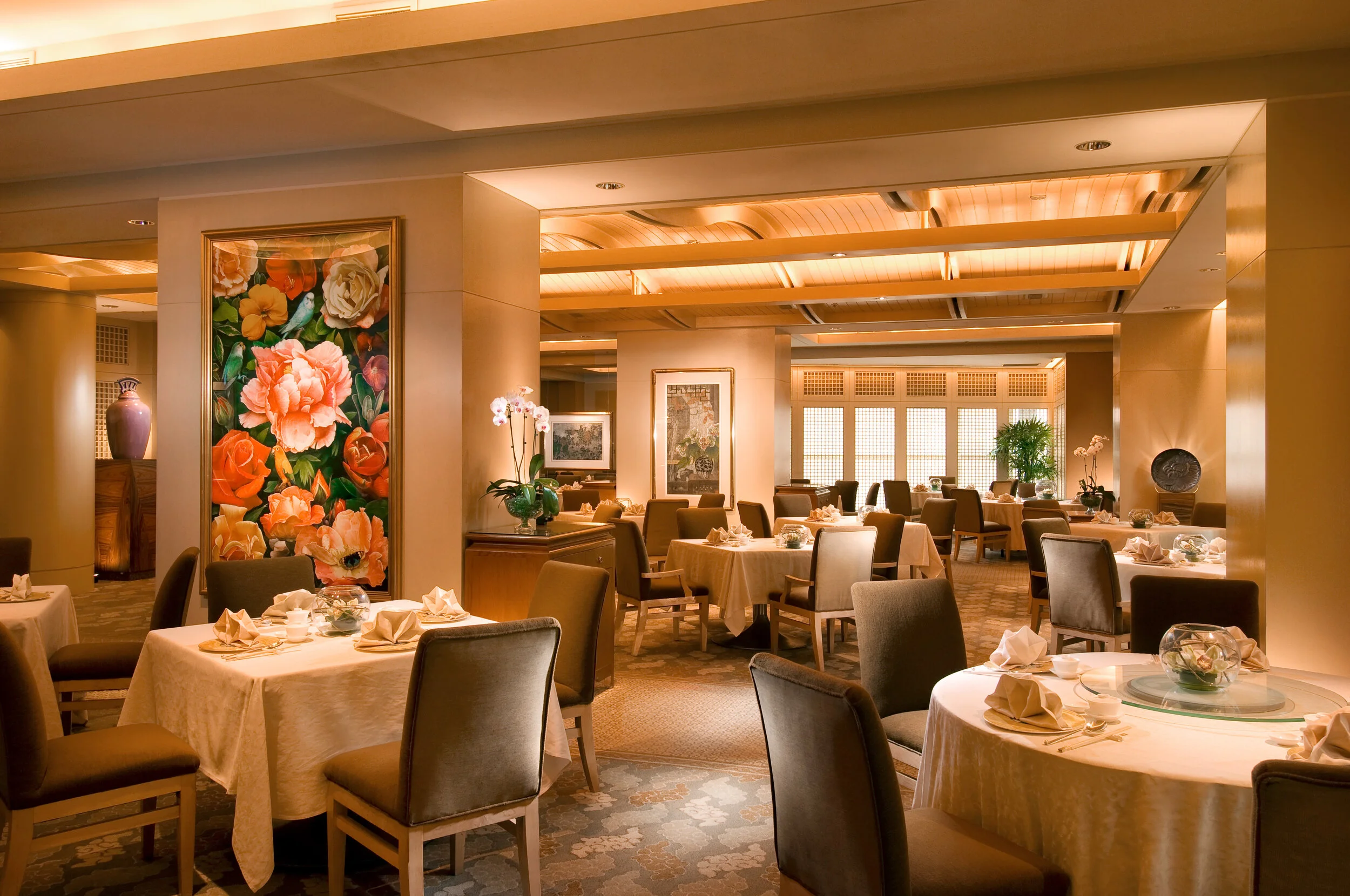 Conrad Centennial Singapore Returns As Love Dining Partner - up to 50% off Food Bill for American Express Centurion and Platinum Cardholders