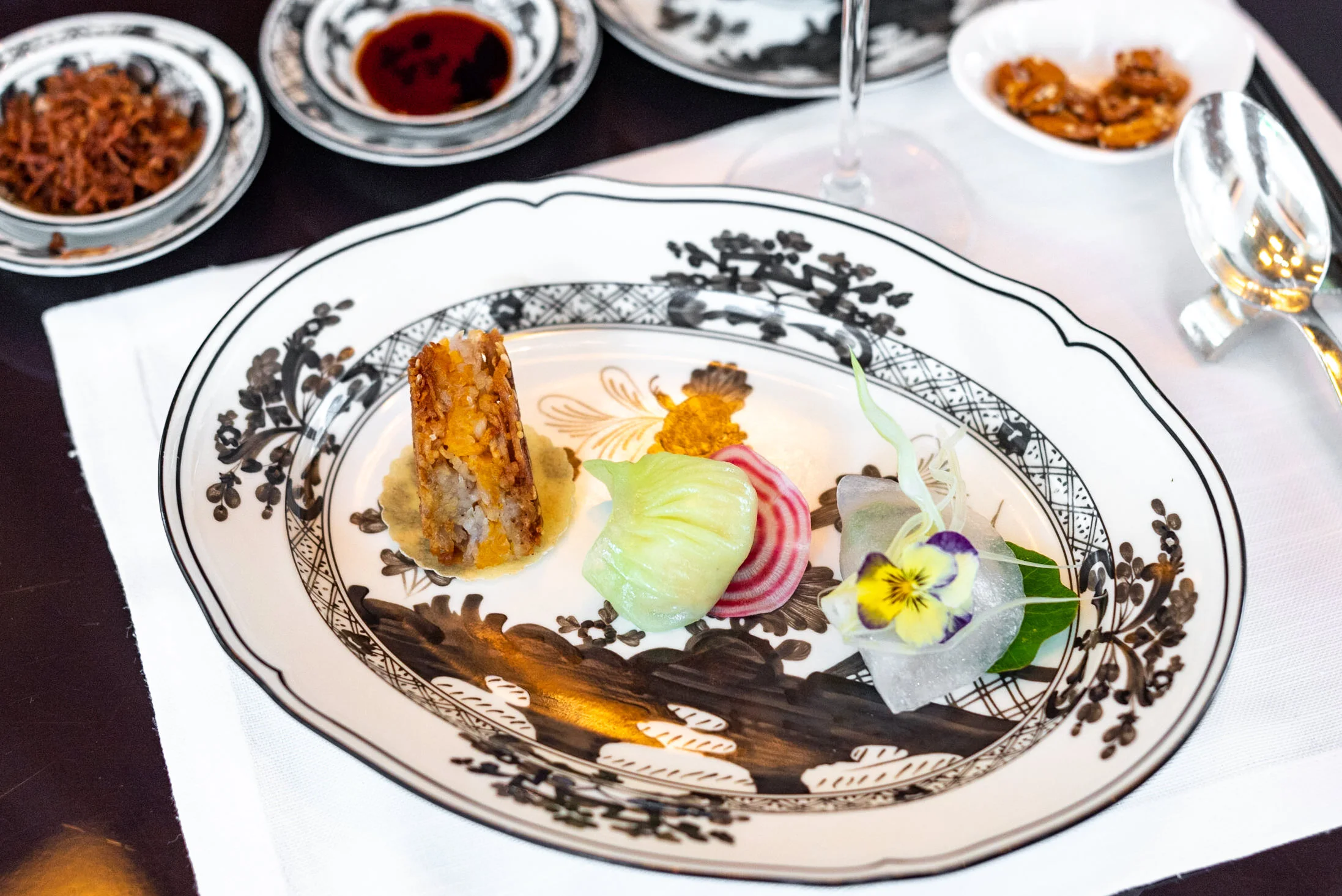 Weekend Grower Champagne and Dim Sum Pairing Menu (from S$118++) at Summer Pavilion (The Ritz-Carlton, Millenia Singapore)