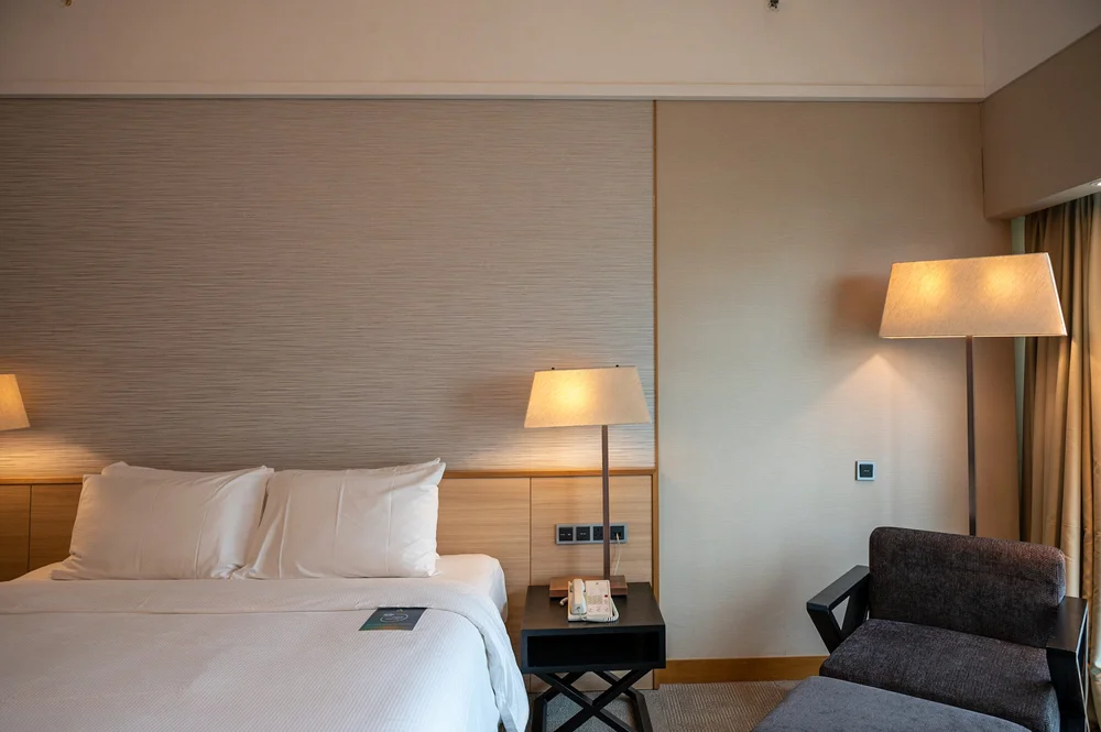 Hotel Review: Grand Mercure Singapore Roxy (Deluxe Ocean View Room ...