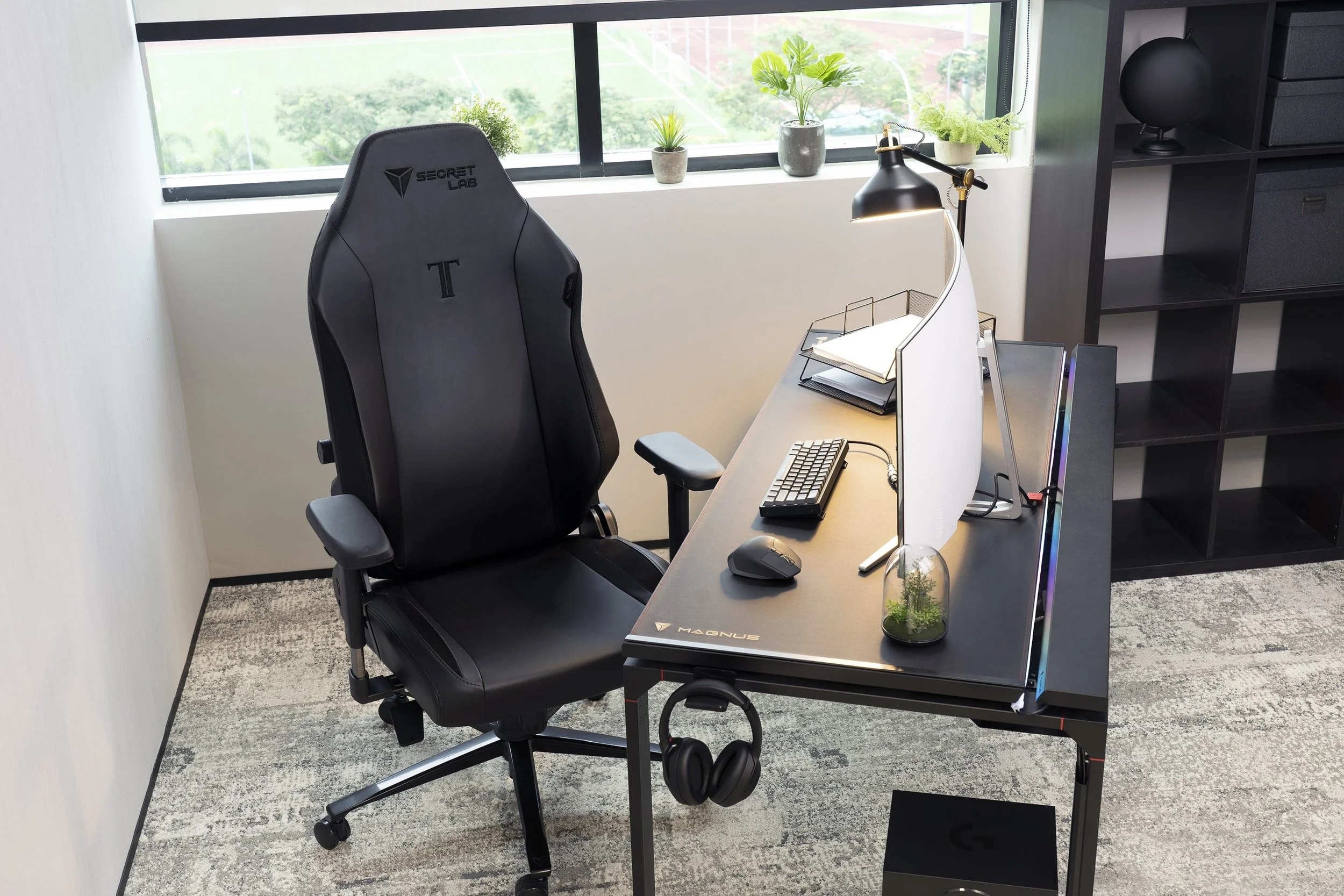 Apply for American Express Card to Get Secretlab TITAN Evo 2022 Series - First 10 New Applicants at Specific Time Slots (14-18 Feb)
