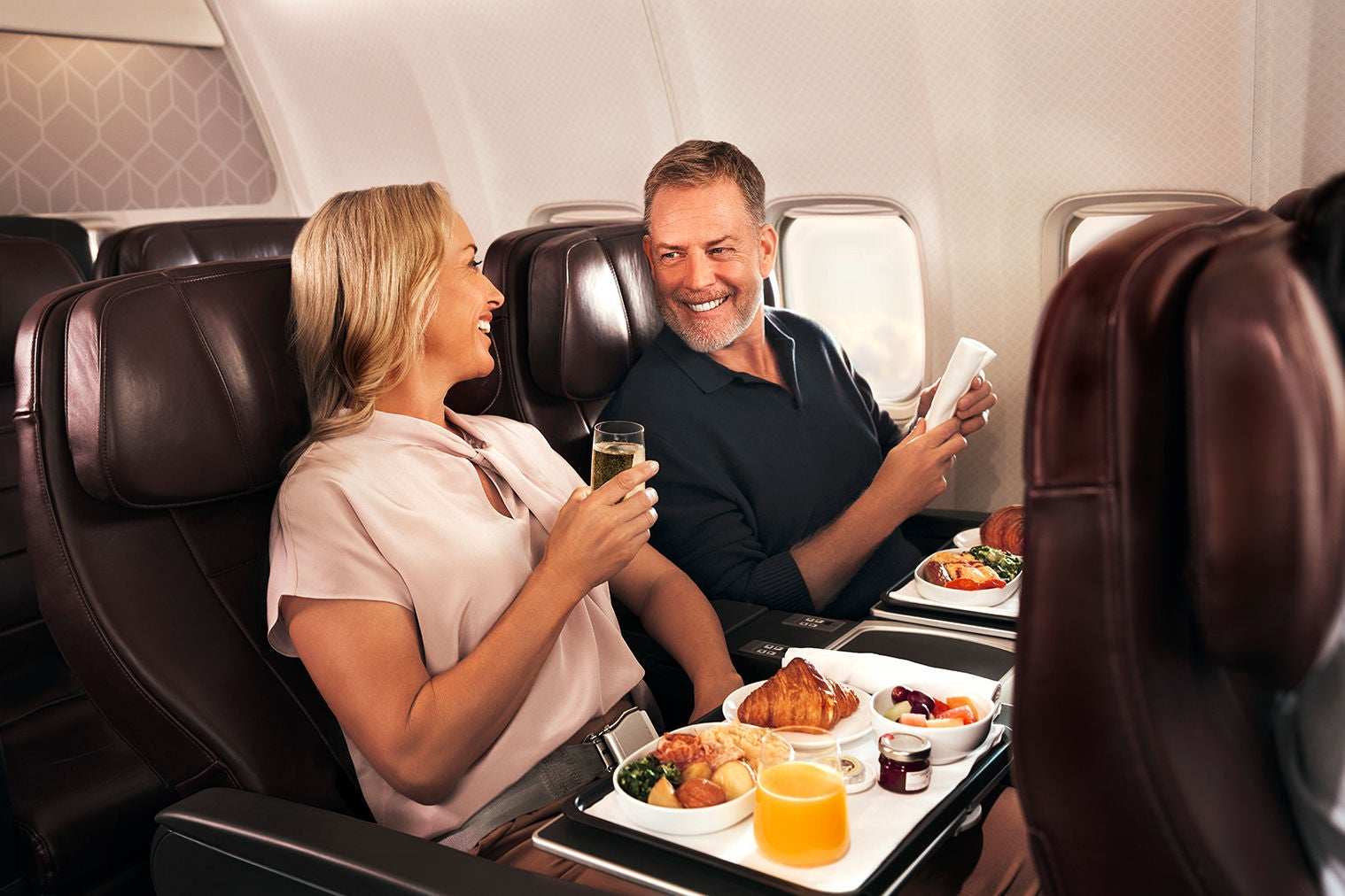 Qantas Frequent Flyer: Choose Double Points or Double Status Credits on Australian Domestic and Trans-Tasman Flights (Register and Book by 11 May 2026)