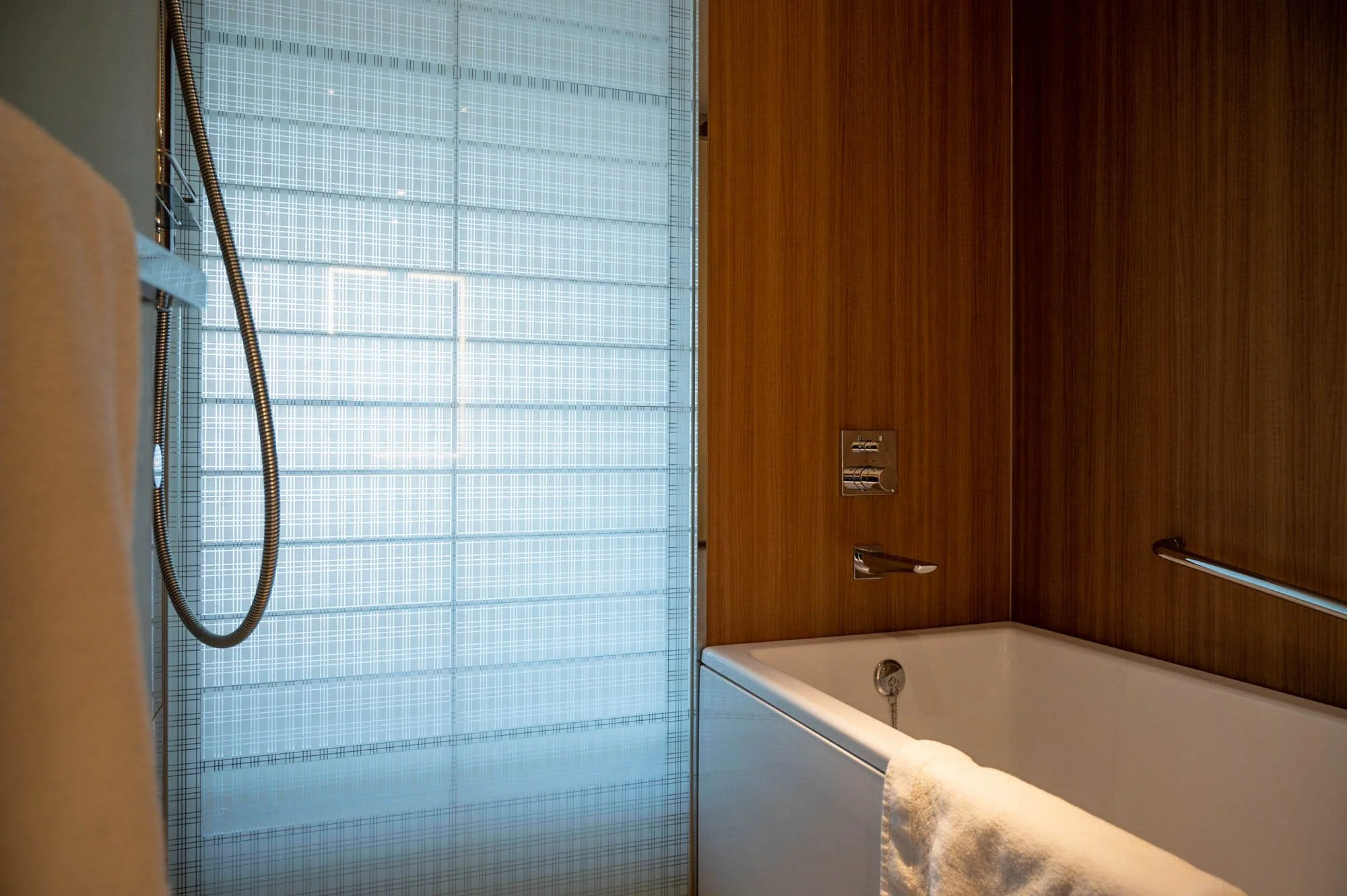 Hotel Review: Hilton Osaka (King Executive Room) - Great Value and ...