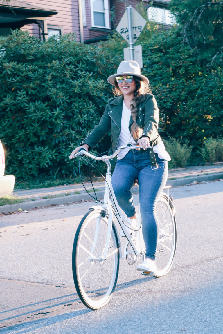 Alicia Fashonista x Lochside Cycles Uptown Cruiser City Bike 02.jpg