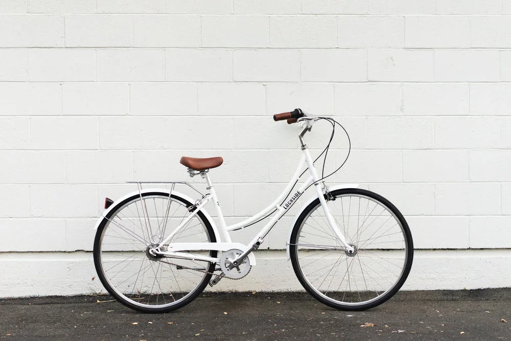 Lochside+Cycles+Uptown+City+Bike+5-speed+Dish+and+DUER+jeans6.jpg