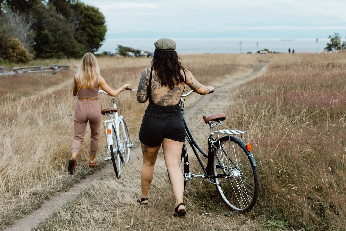 Longer days, warmer rides&mdash;spring is just around the corner! ☀️🌷 #lochsidecycles #springrides