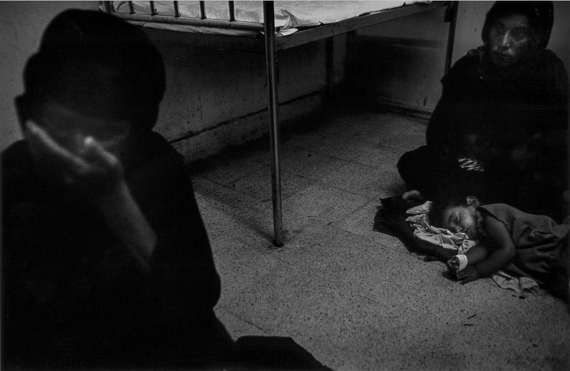 Paediatric ward, Iraq, 1999