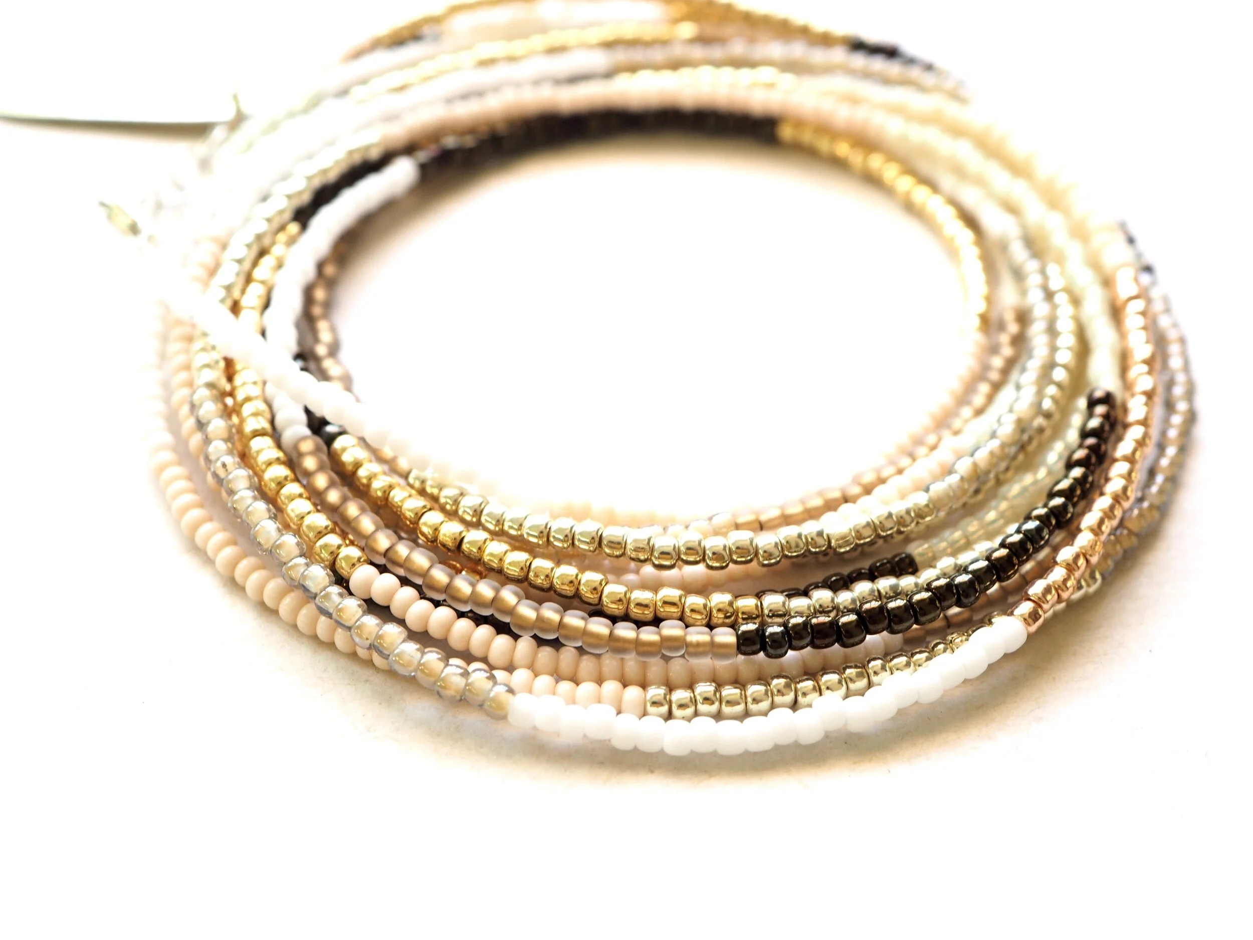 AAE8F4D0-7544-4AC4-A5BB-882046E77D67