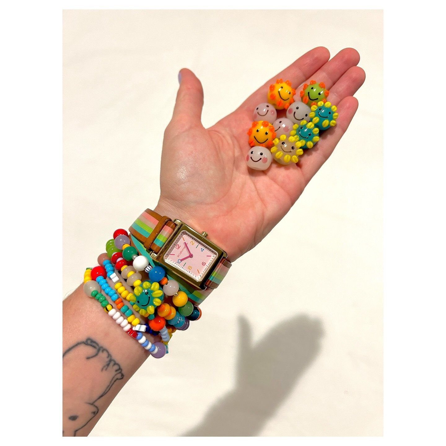 Tomorrow Nov.22, join me and @la_californienne for a special trunk show and custom #beadbar event at @poppy.stores #montecito #california, 11-6pm.

#beads #beadedjewelry #mexico #puertovallarta #bracelets #necklaces #uniquejewelry #wrapbracelet #jewe