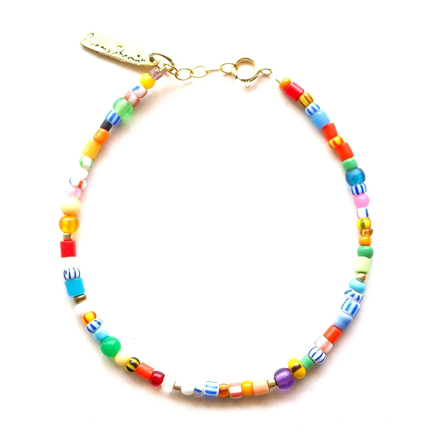 Stuff those #stockings with @shopbunnyshapiro #gems. #shop the carousel. ✨✨

#HandmadeJewelry #JewelryDesigner #JewelryLovers #JewelryAddict #JewelryGram #InstaJewelry #JewelryOfTheDay