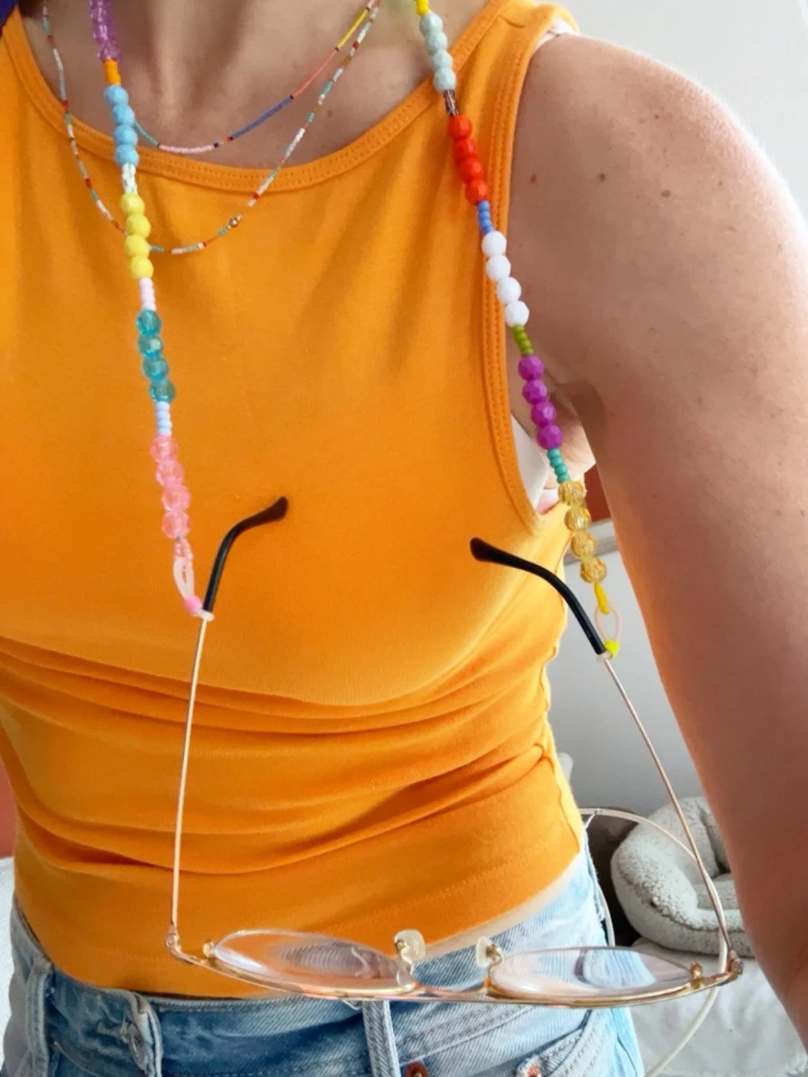 The coolest #sunglasseschains are here! Also good as an #eyeglasschain. 🌈🌈🌈

#jewelry #jewellery #mexico #puertovallarta #beads